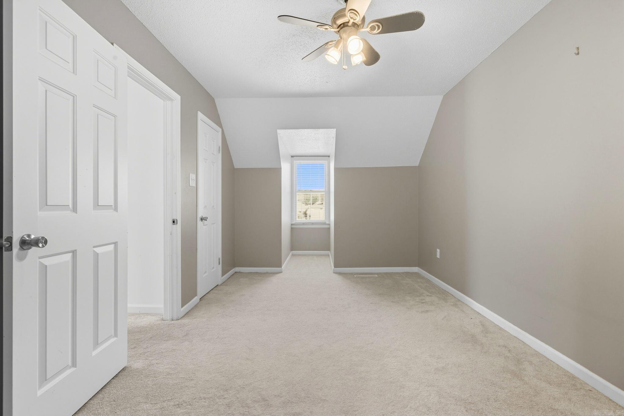 14 White Oak  Searcy, AR