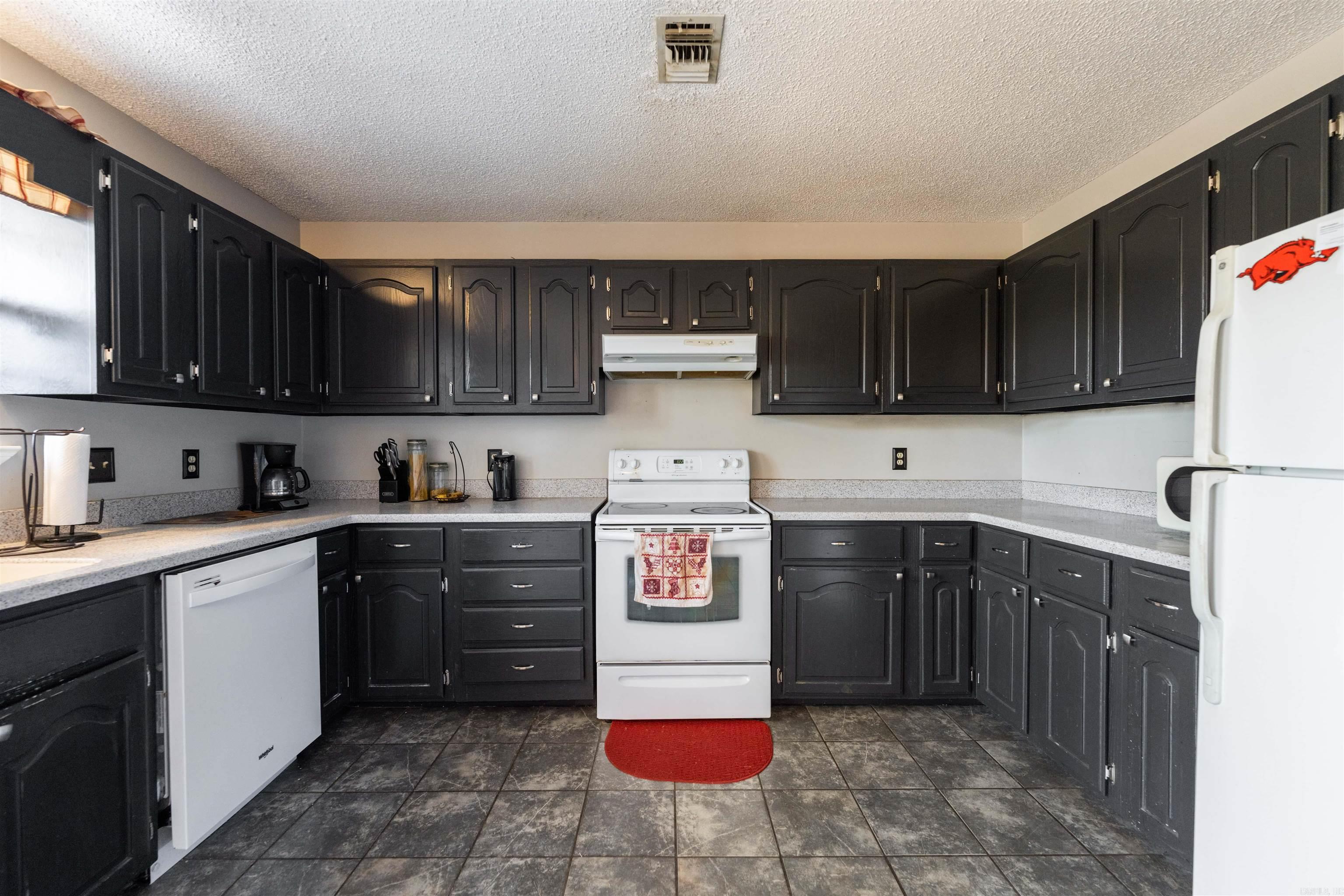 81 Happy Valley  Conway, AR