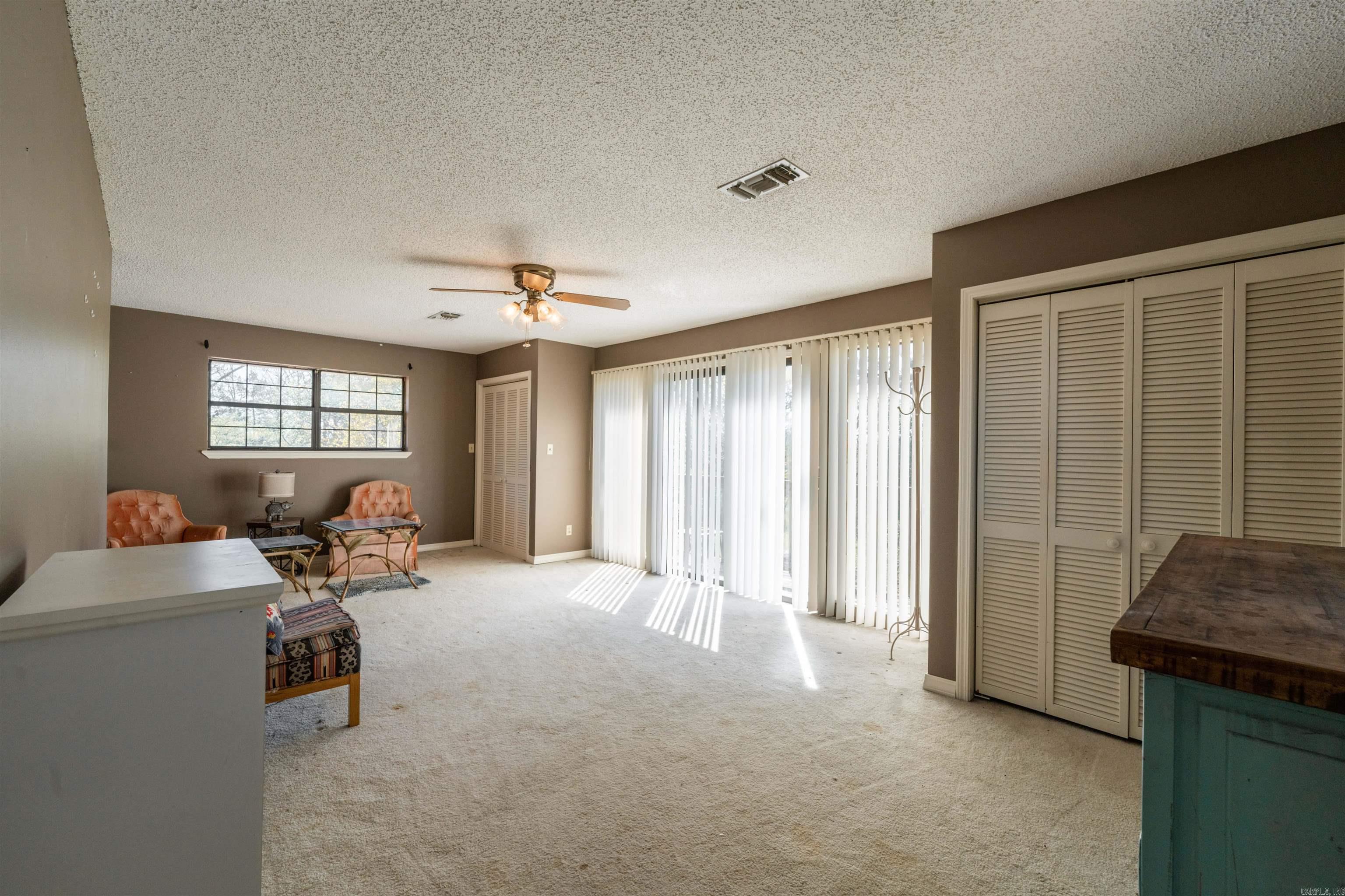 81 Happy Valley  Conway, AR