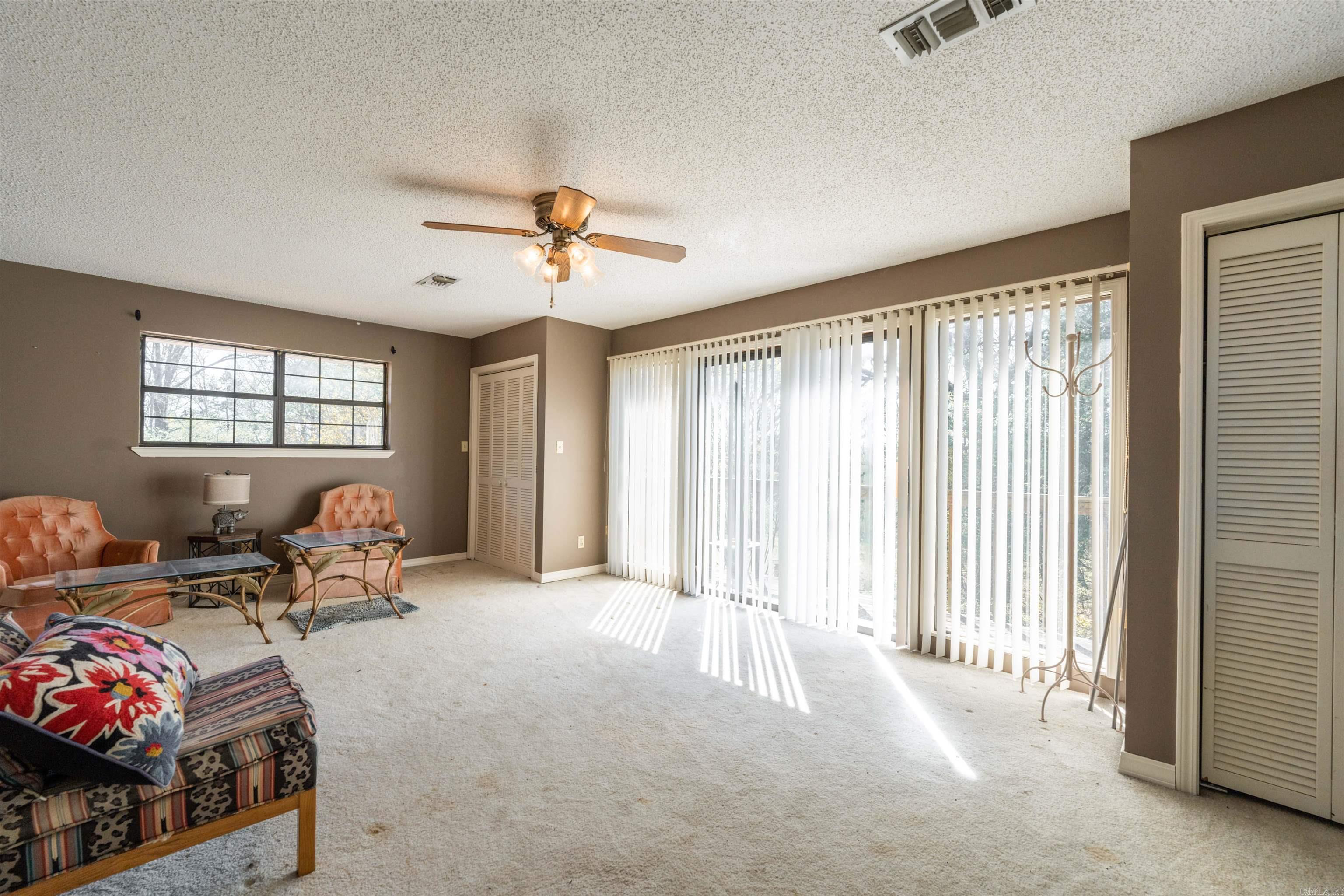 81 Happy Valley  Conway, AR