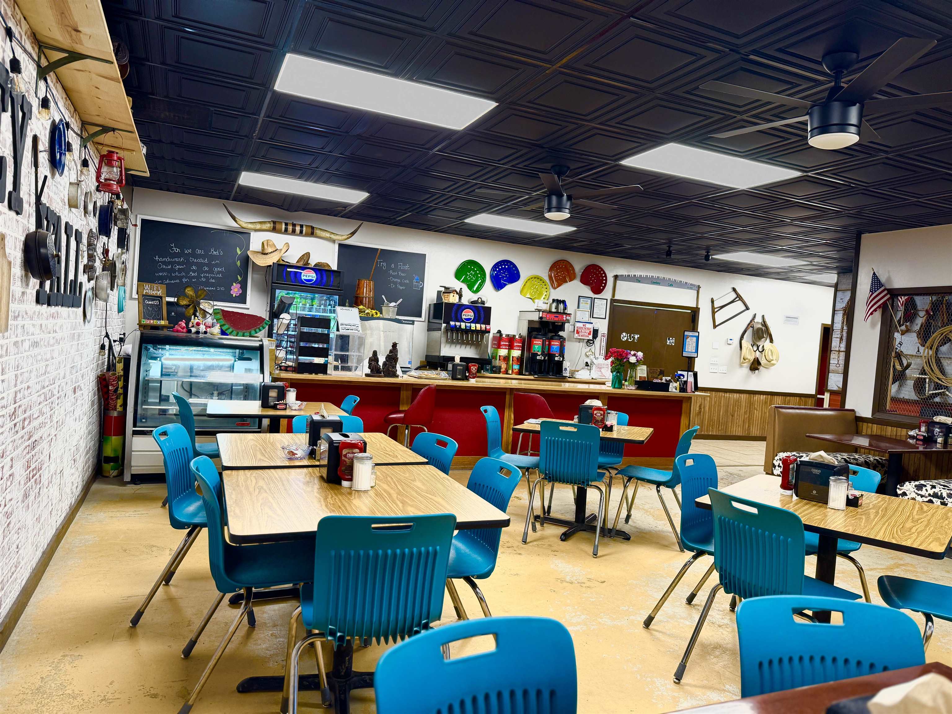 52 S Main  Mount Pleasant, AR