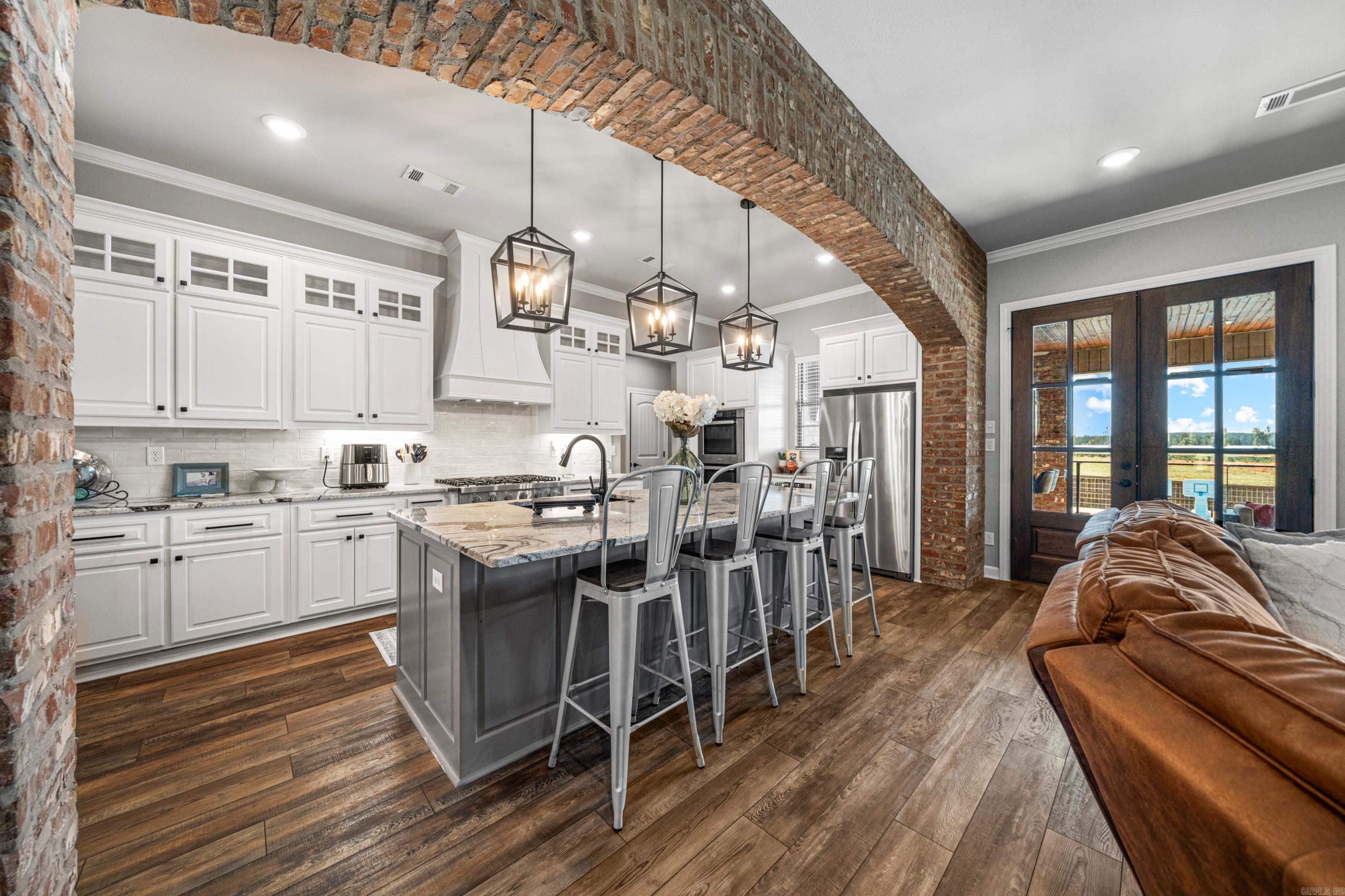 438 Oak Tree Ridge S Sheridan, AR 72150