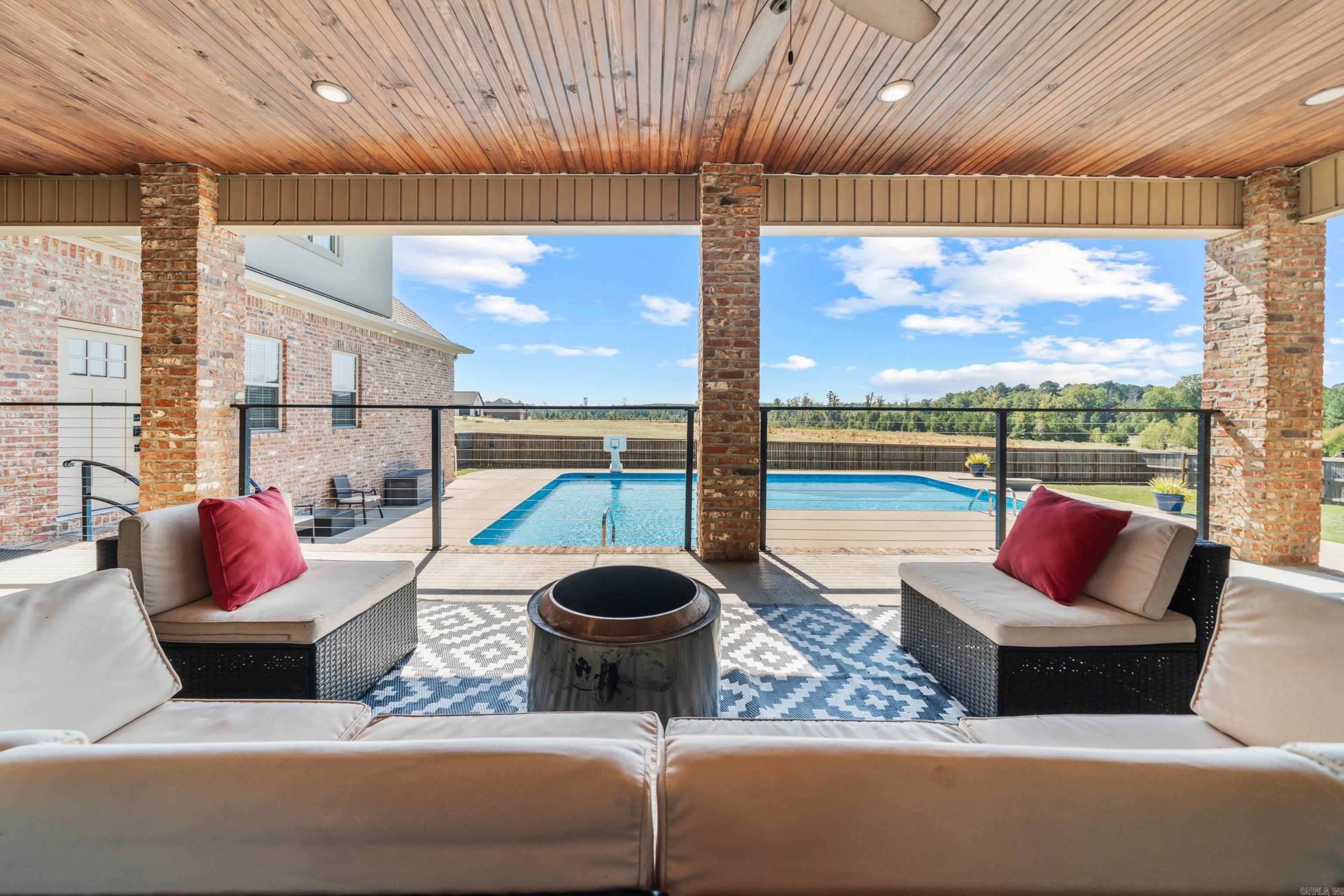 438 Oak Tree Ridge S Sheridan, AR 72150