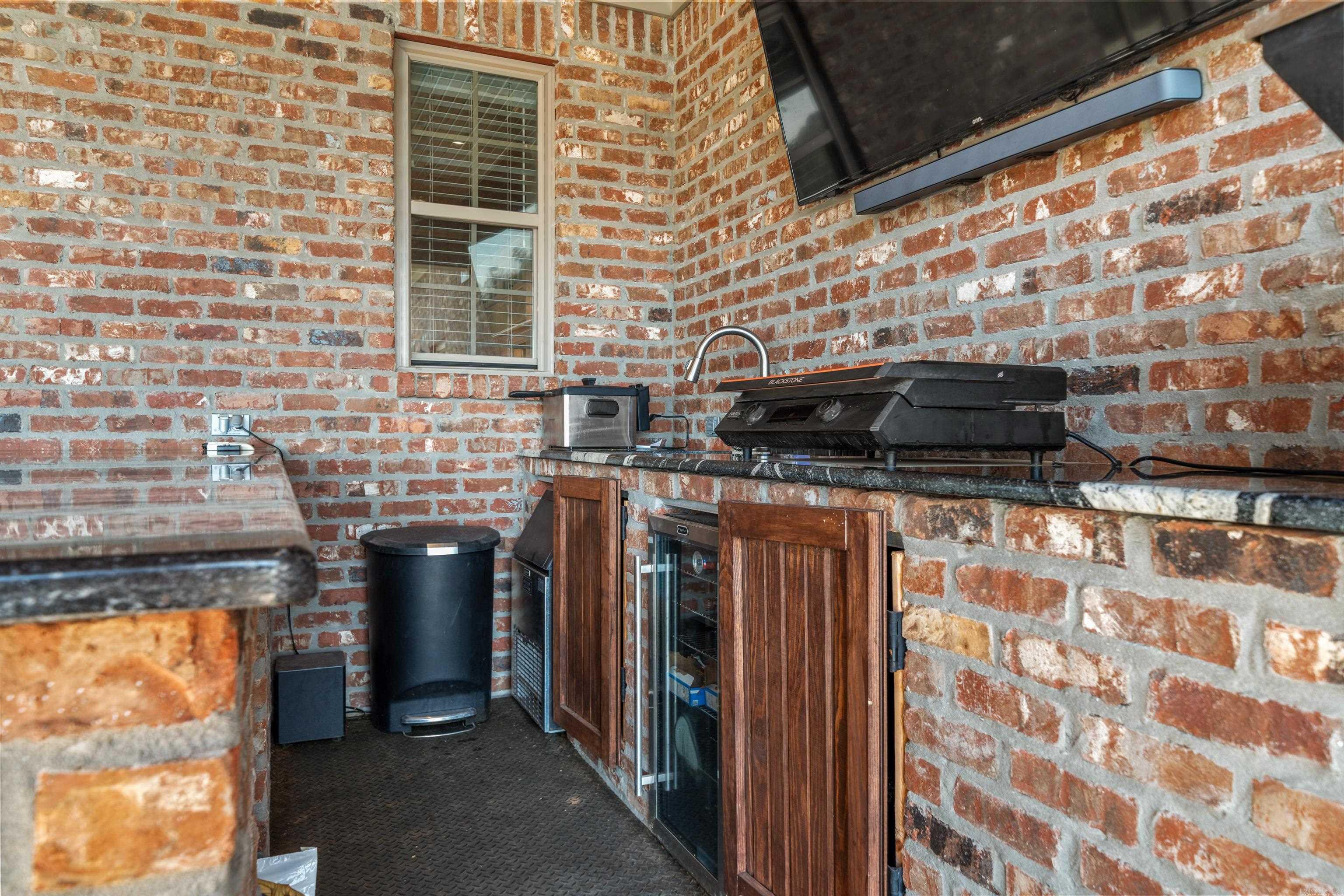 438 Oak Tree Ridge S Sheridan, AR 72150