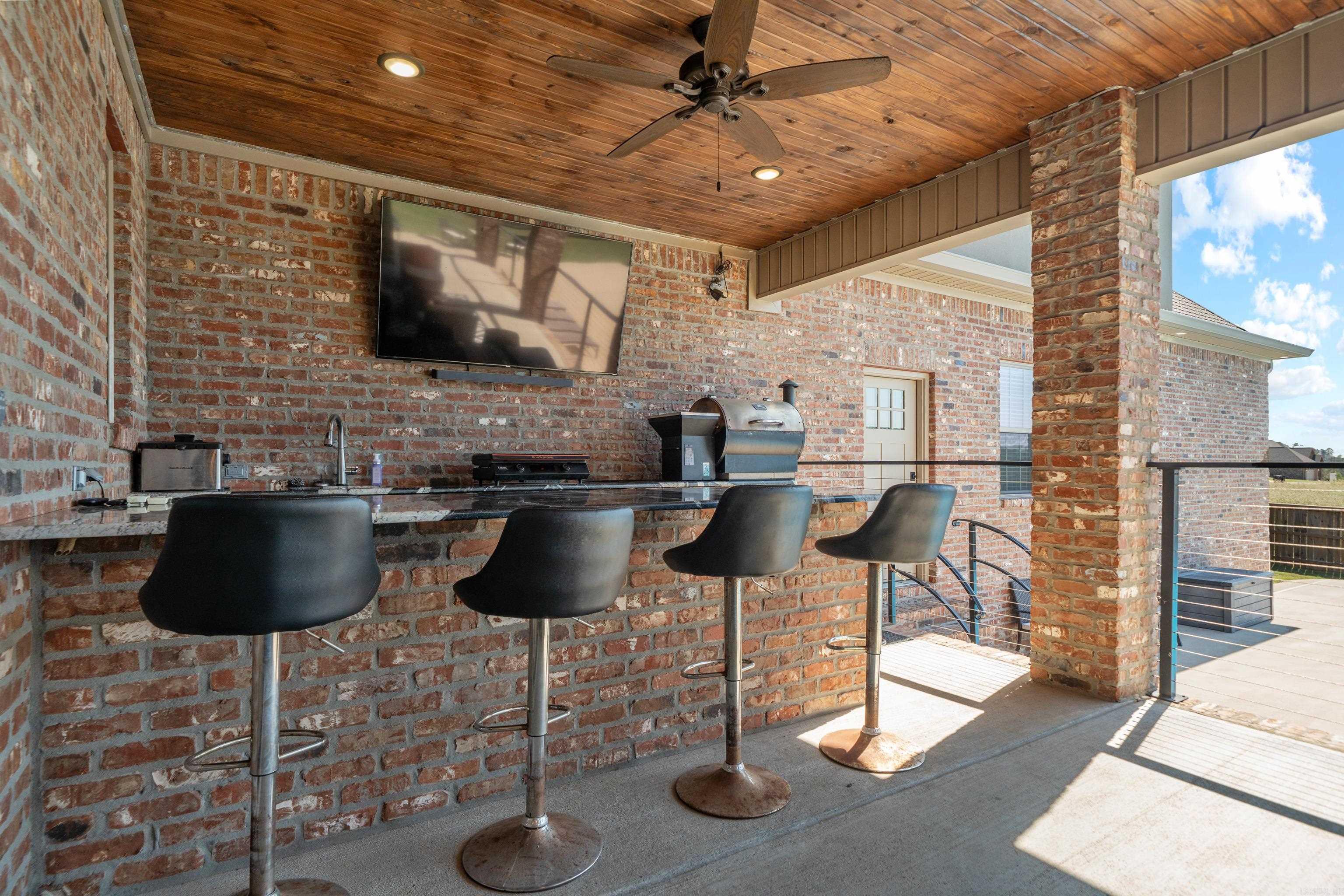 438 Oak Tree Ridge S Sheridan, AR 72150