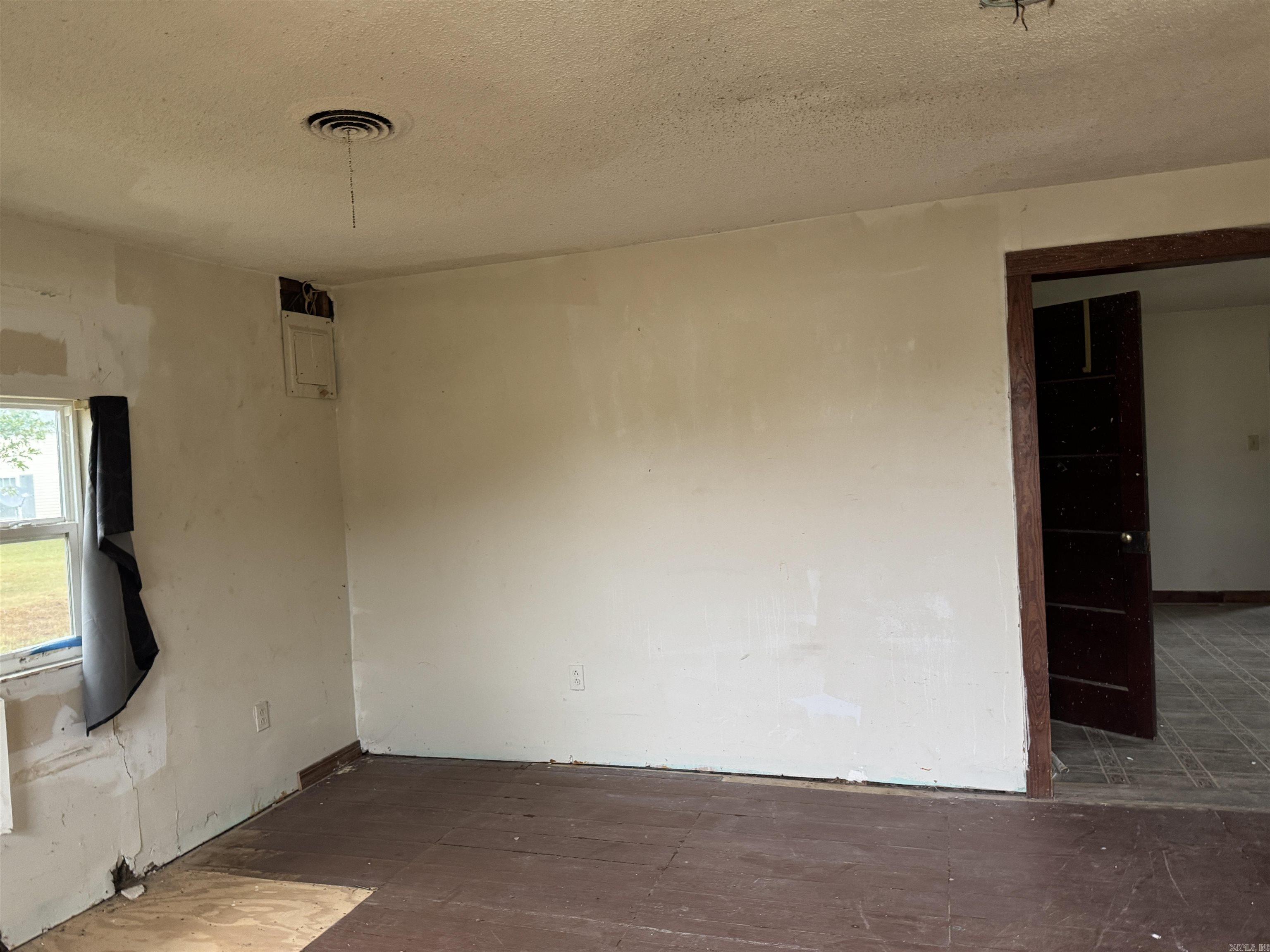 435 Spruce St Holly Grove, AR 72069