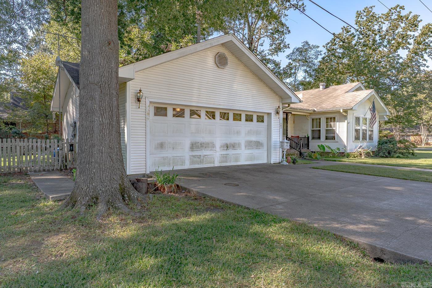 503 Jefferson Street Lonoke, AR 72086