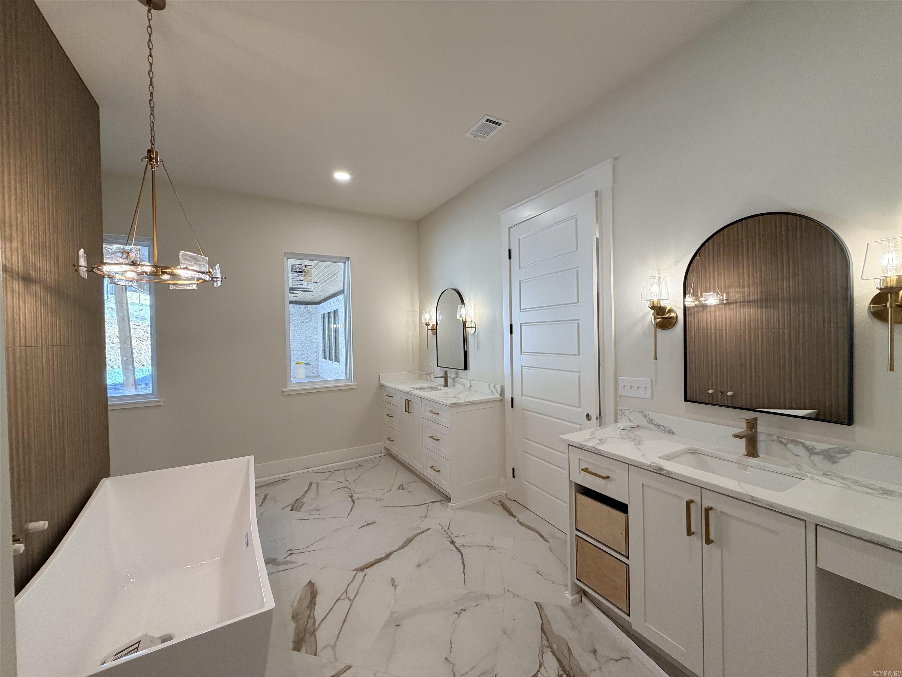 112 Bear Den Court Little Rock, AR 72223