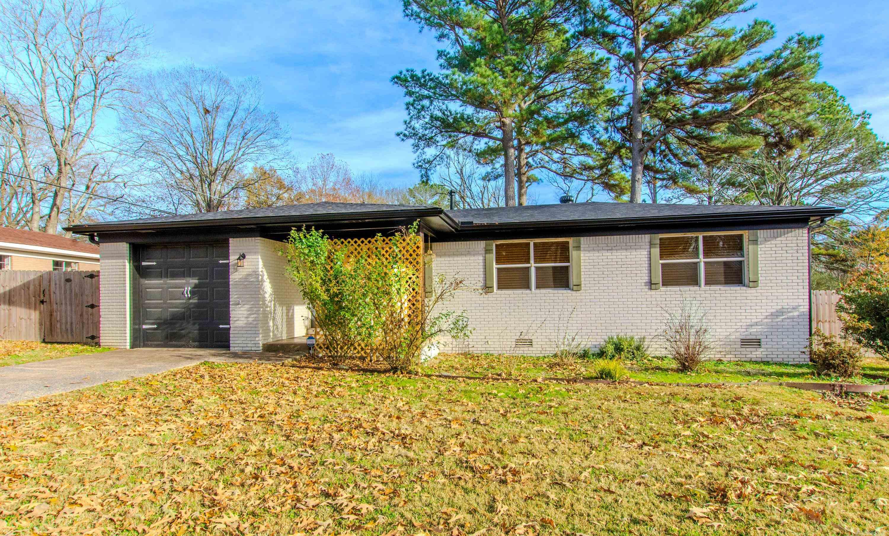 7423 Gibson Road Jacksonville, AR 72076