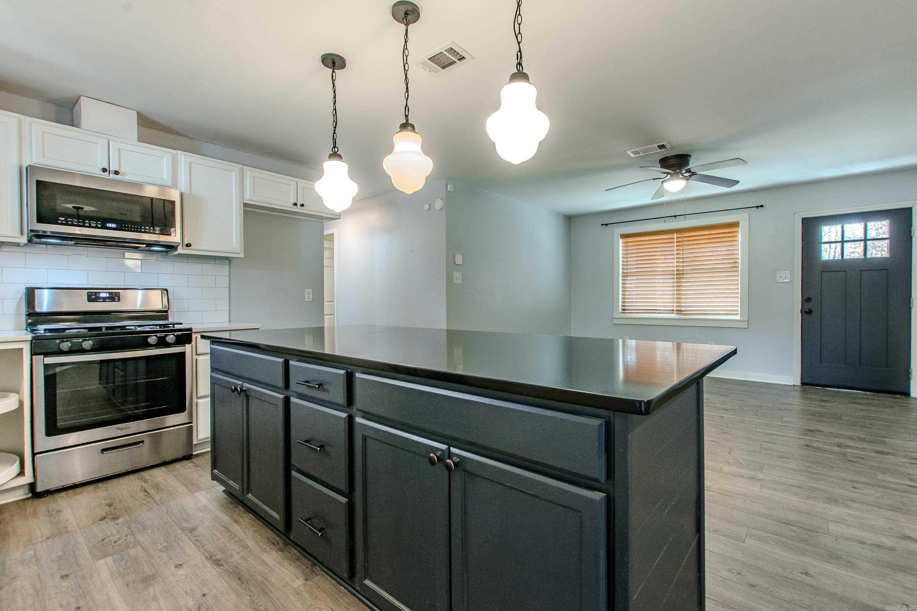 7423 Gibson Road Jacksonville, AR 72076