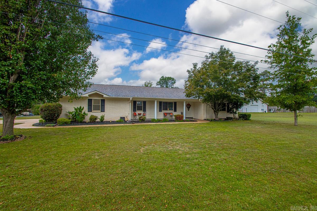 703 N Briarwood  Sheridan, AR