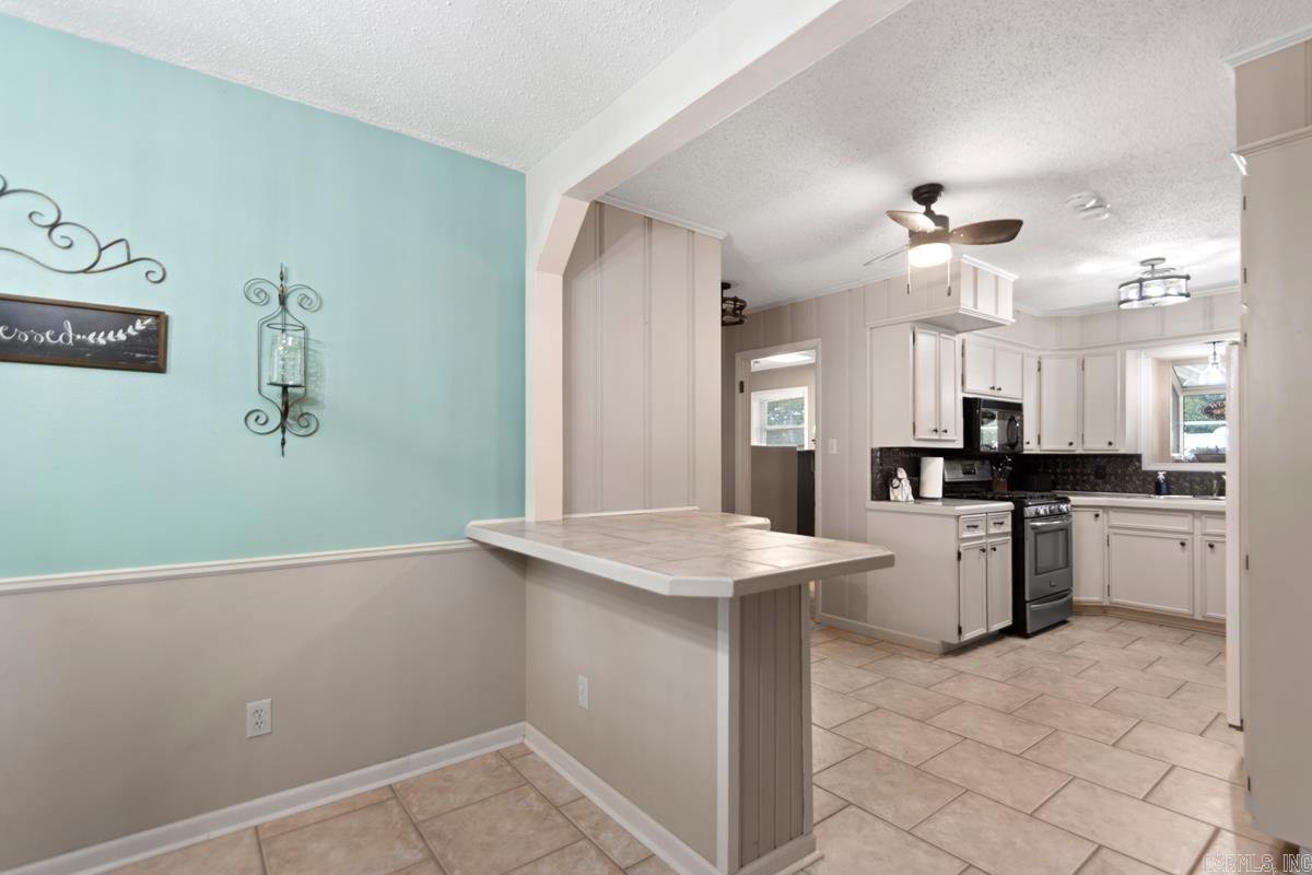 703 N Briarwood  Sheridan, AR