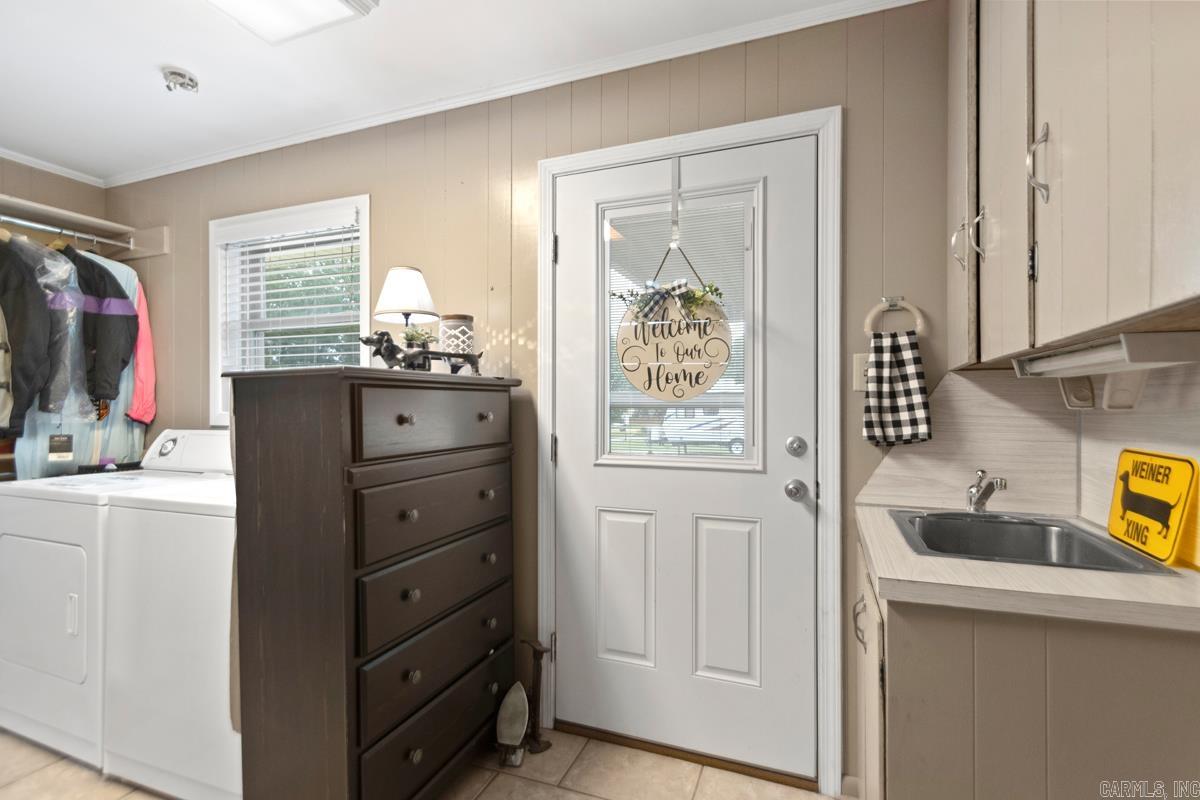 703 N Briarwood  Sheridan, AR