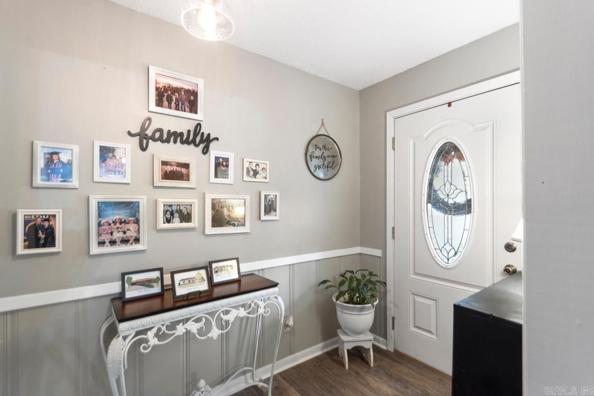 703 N Briarwood  Sheridan, AR