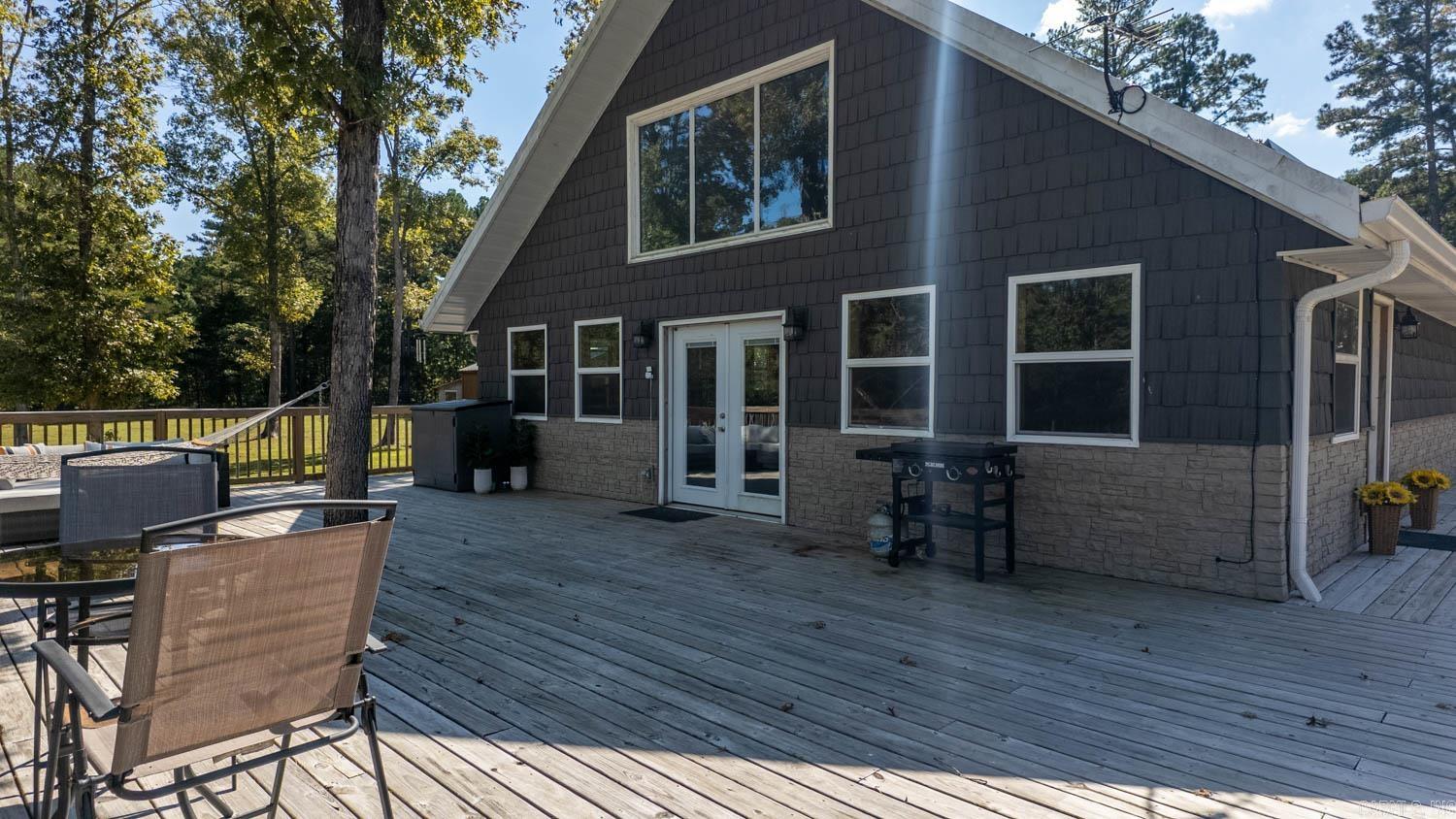 16051 Forrest Drive  Houston, MO