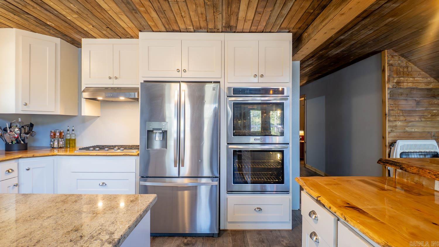 16051 Forrest Drive  Houston, MO