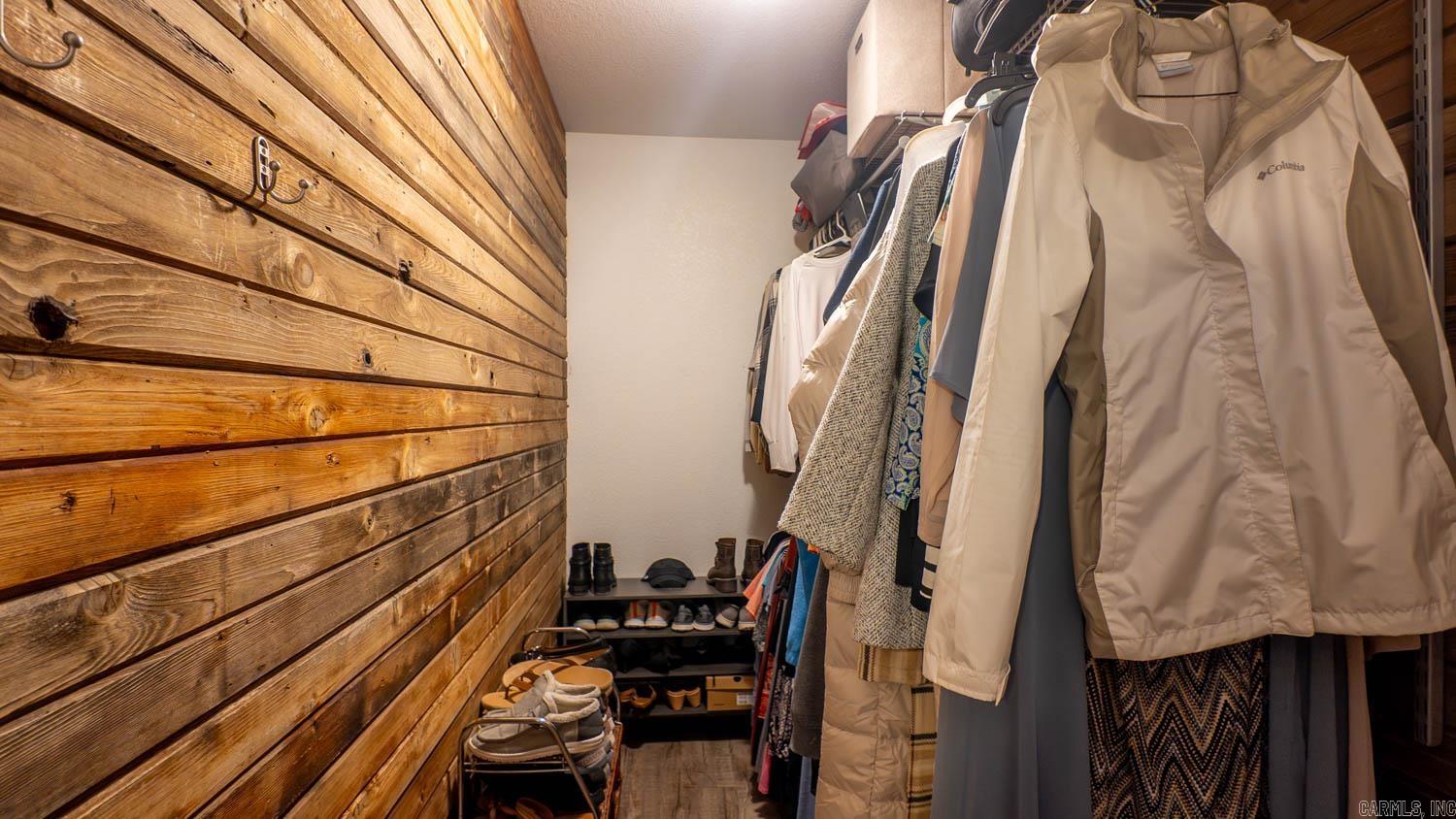 16051 Forrest Drive  Houston, MO