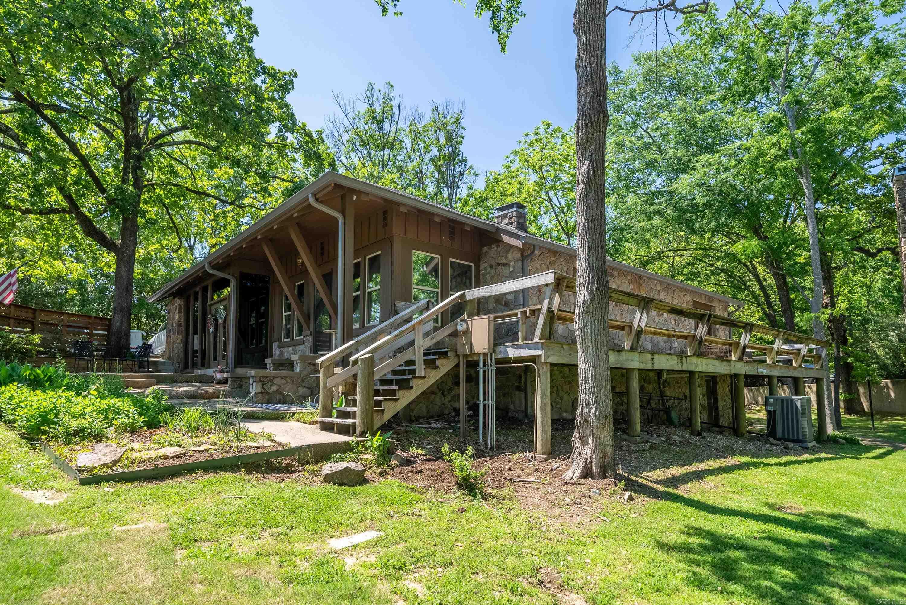 1139 Twin Points  Hot Springs, AR