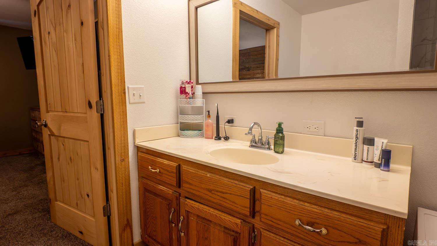 16051 Forrest Drive  Houston, MO