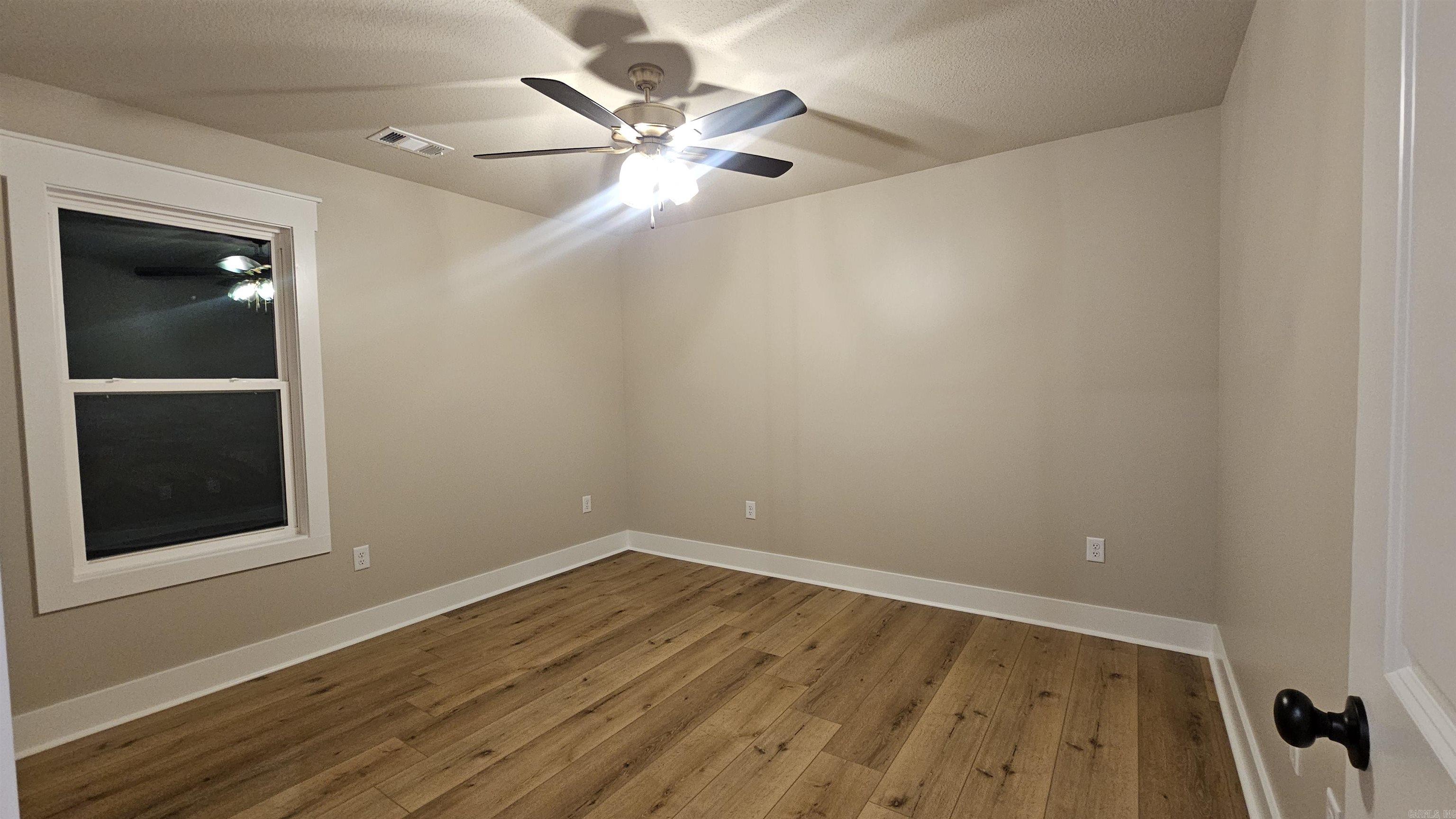 2205 S 19th Street Paragould, AR 72450