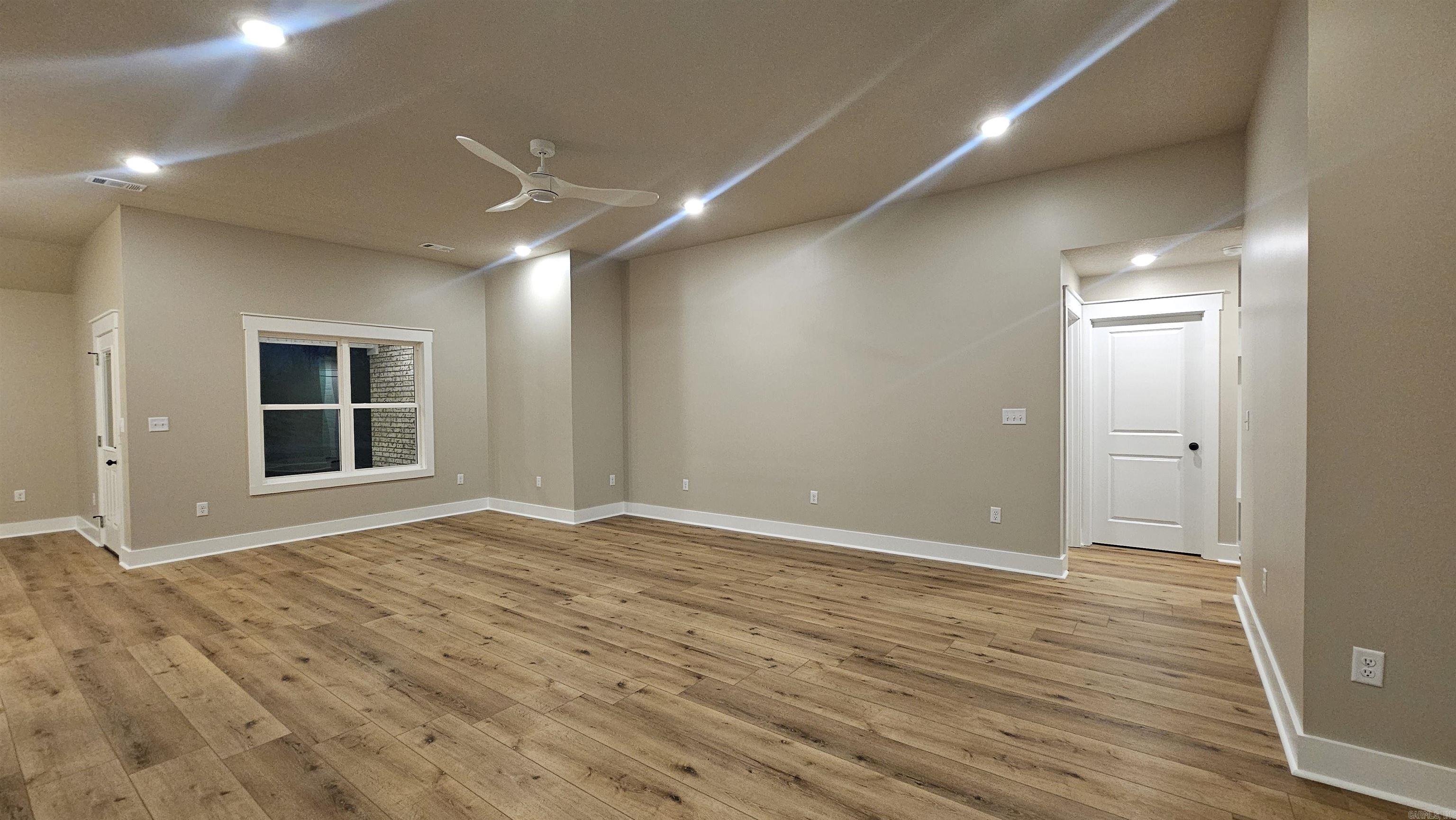 2205 S 19th Street Paragould, AR 72450