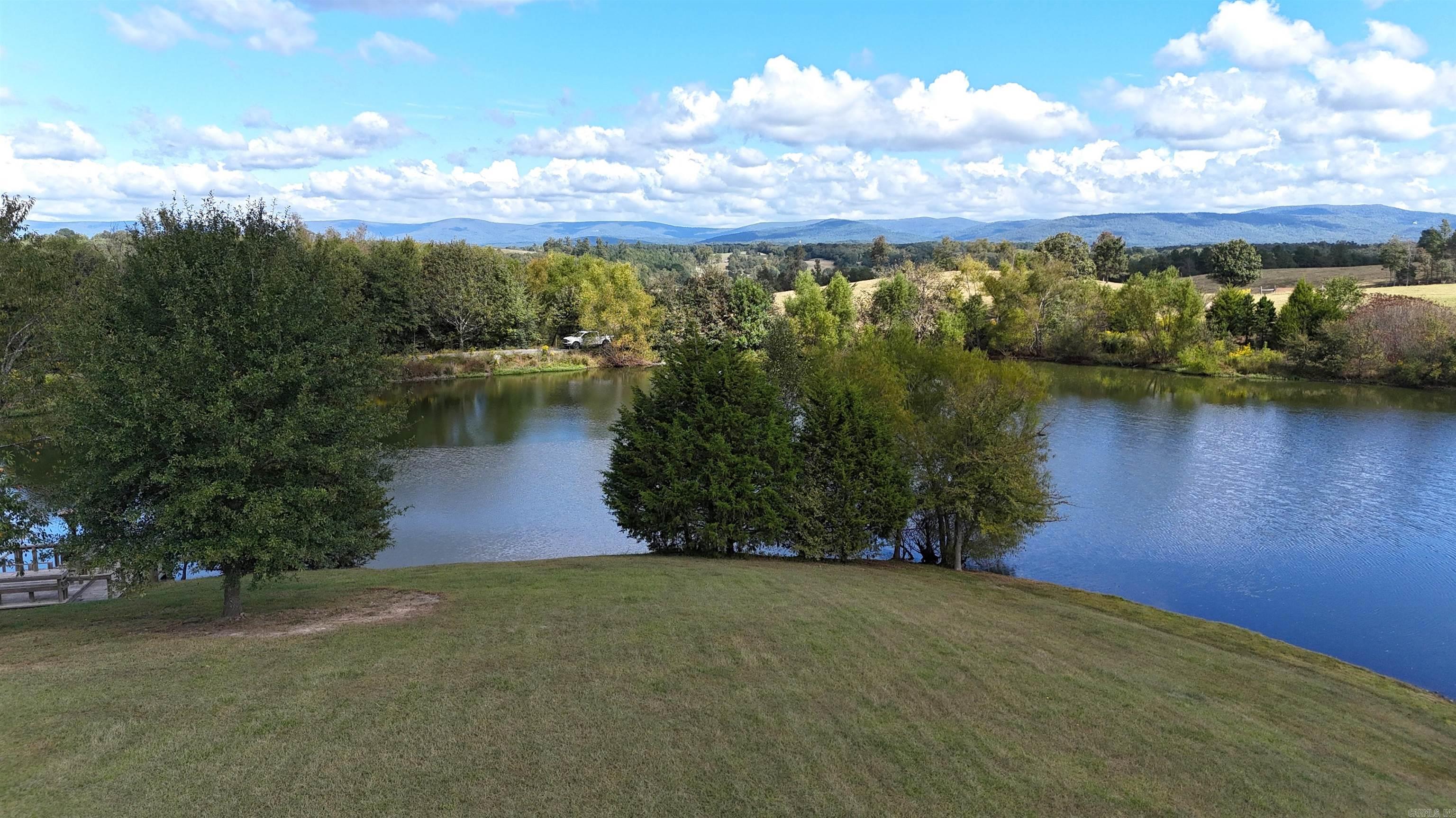 227 Chrystal Hill  Mena, AR