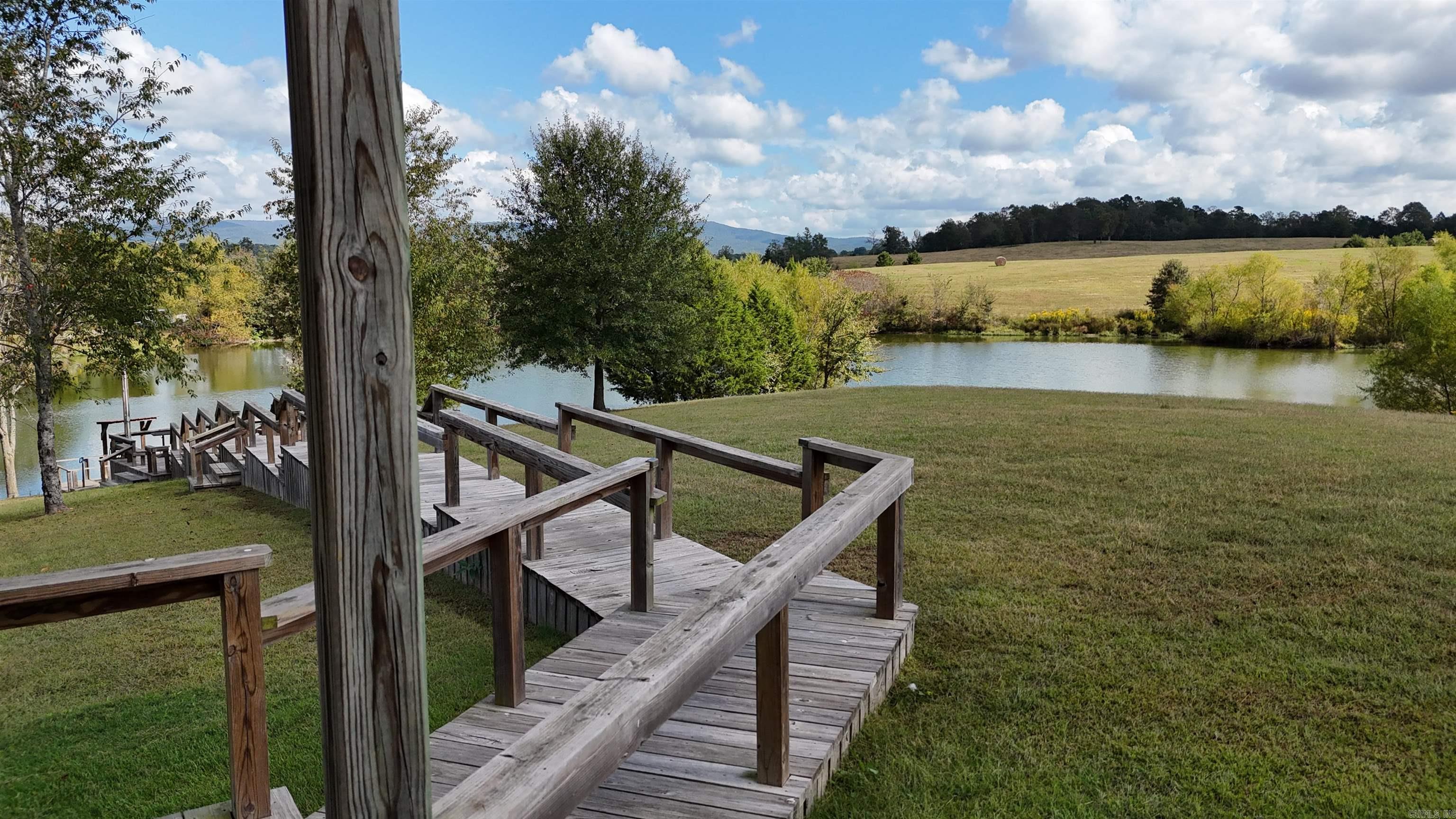 227 Chrystal Hill  Mena, AR