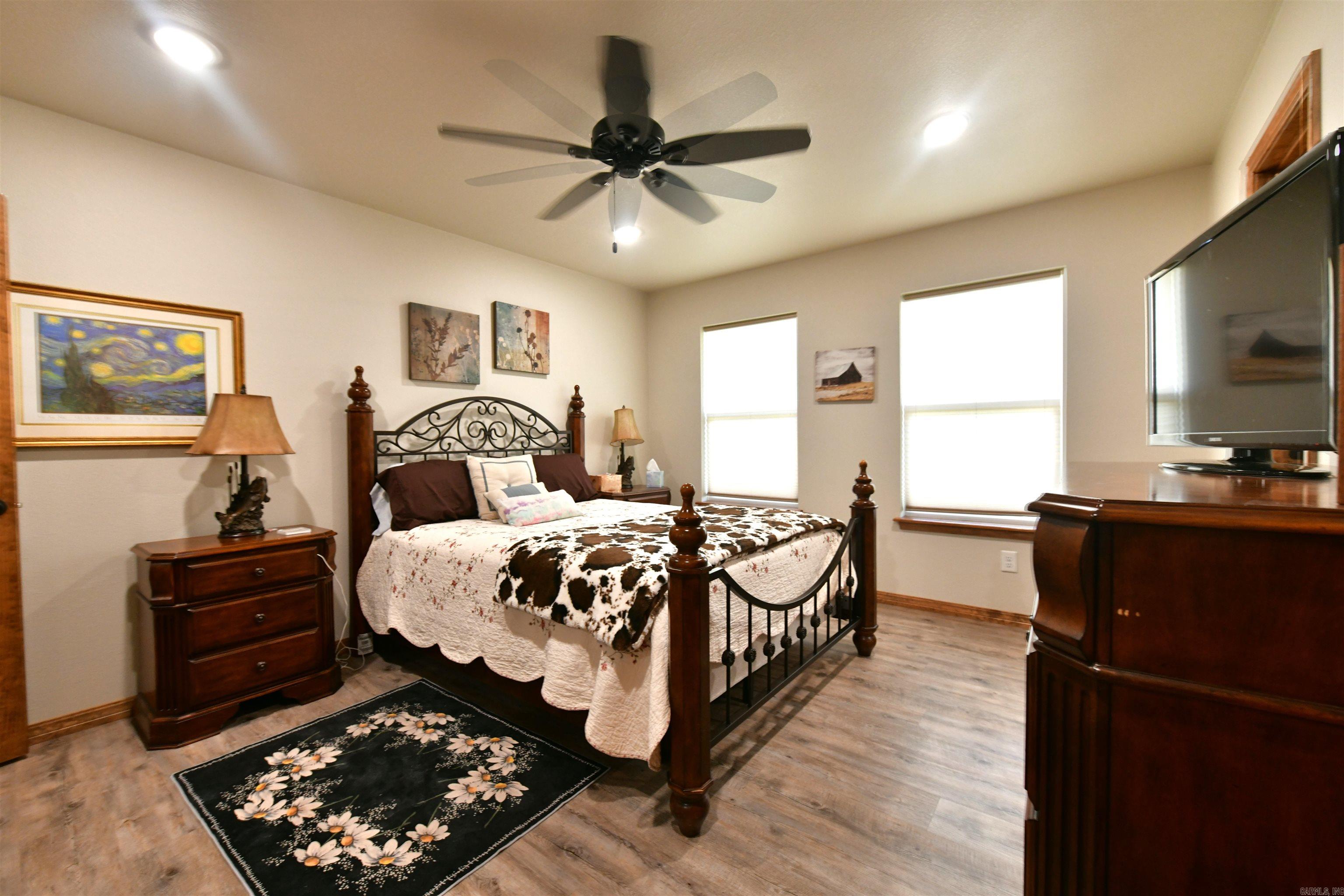 227 Chrystal Hill  Mena, AR