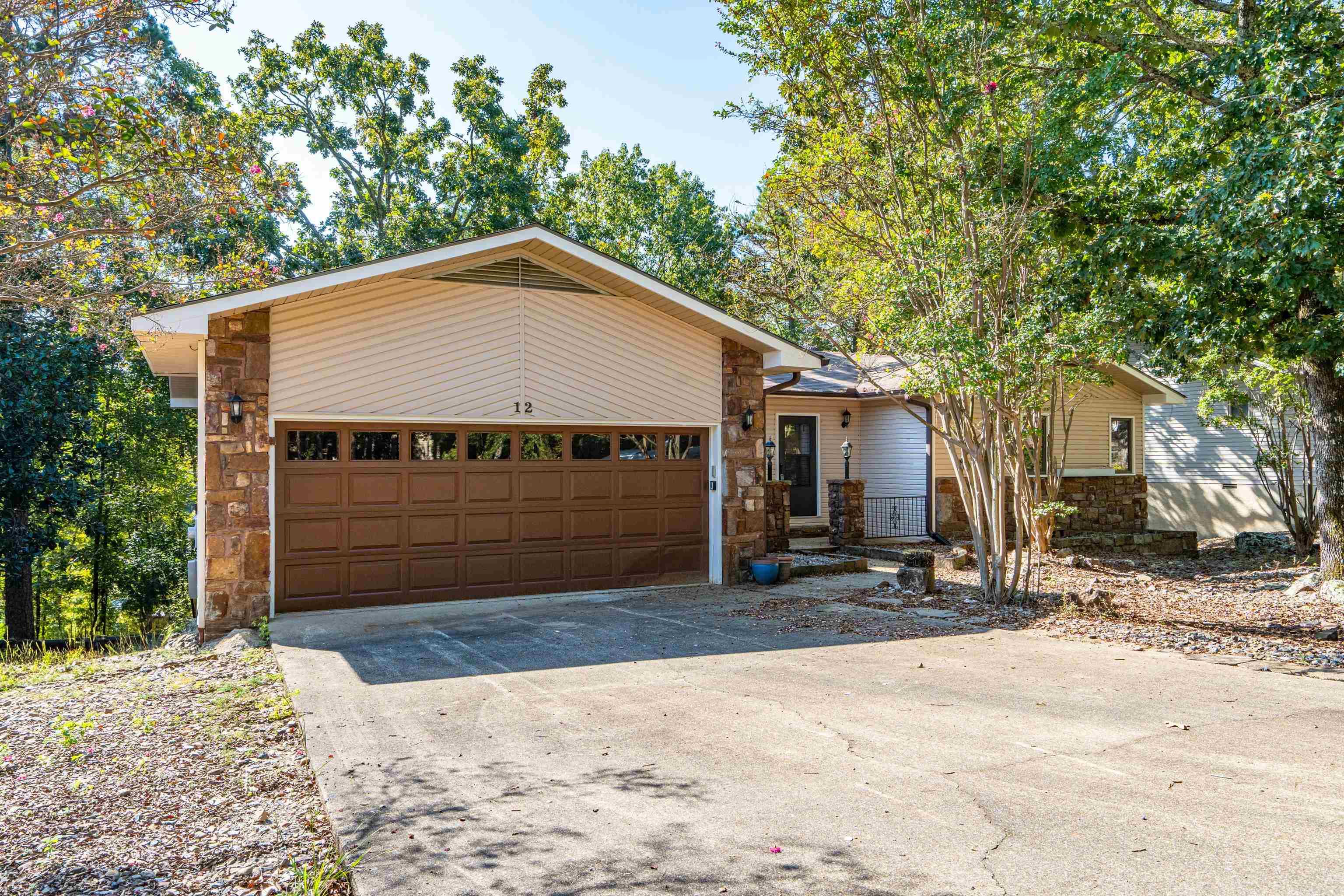 12 Alava  Hot Springs Village, AR