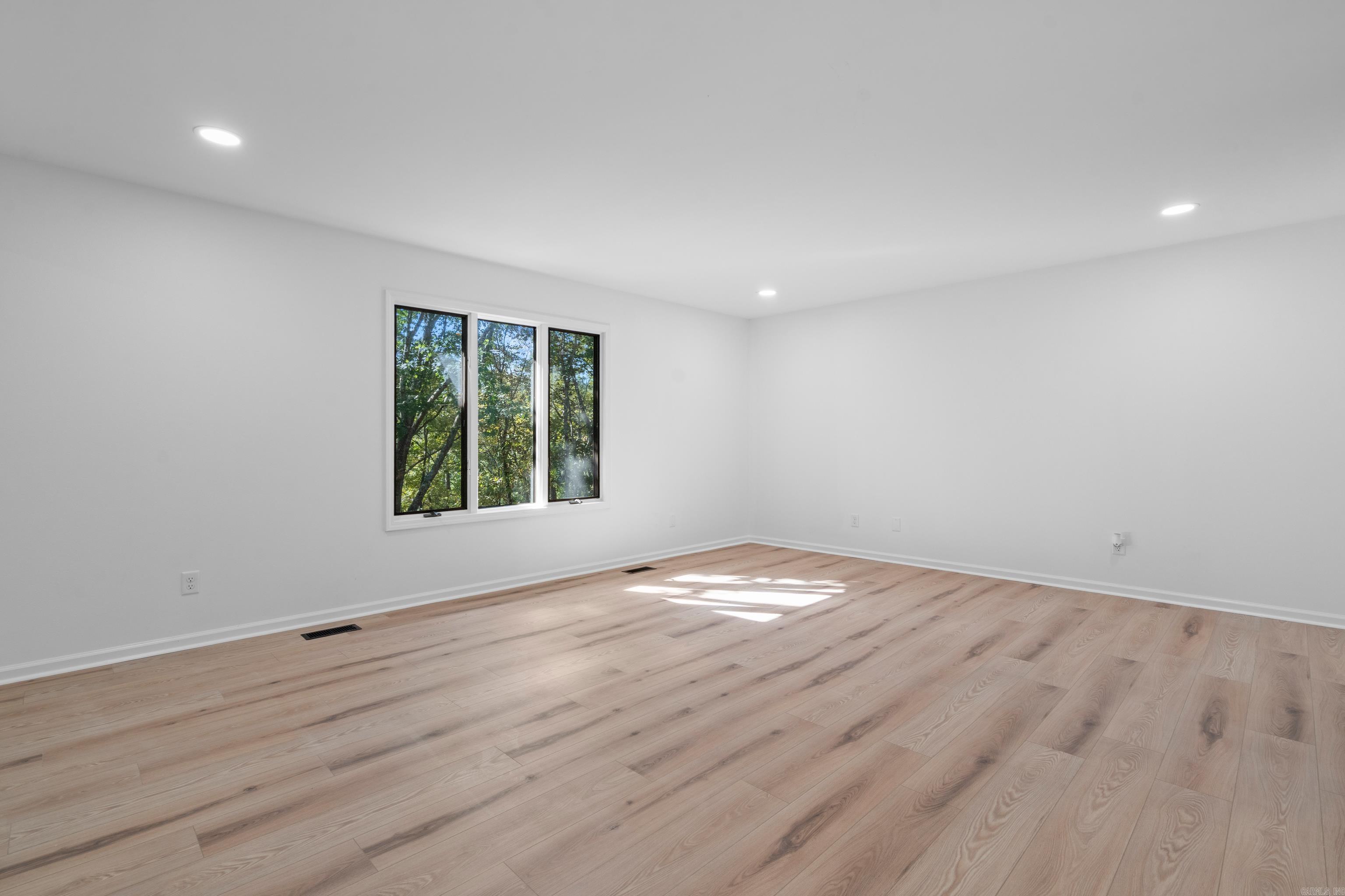 12 Alava  Hot Springs Village, AR