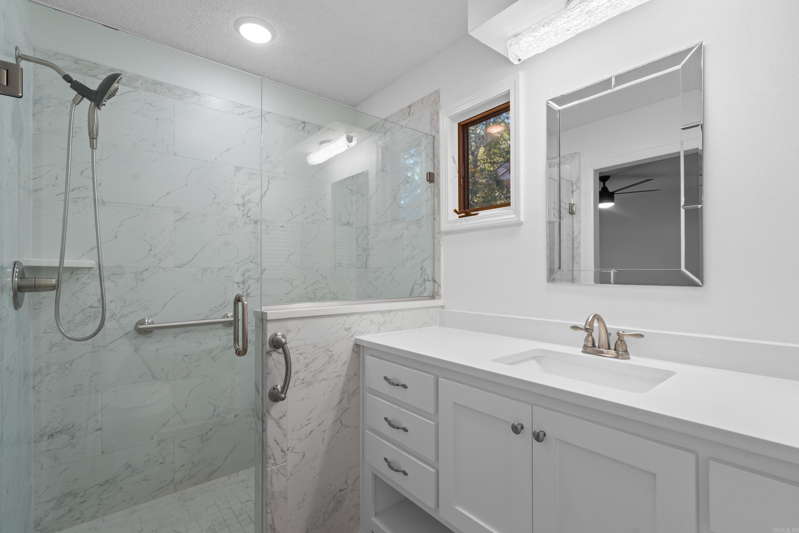 12 Alava  Hot Springs Village, AR