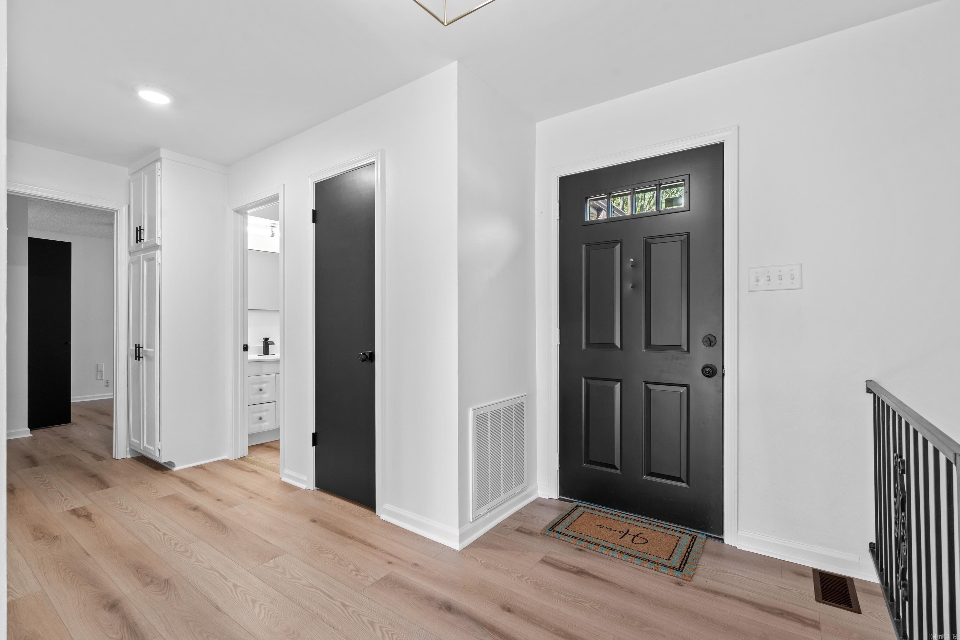 12 Alava  Hot Springs Village, AR