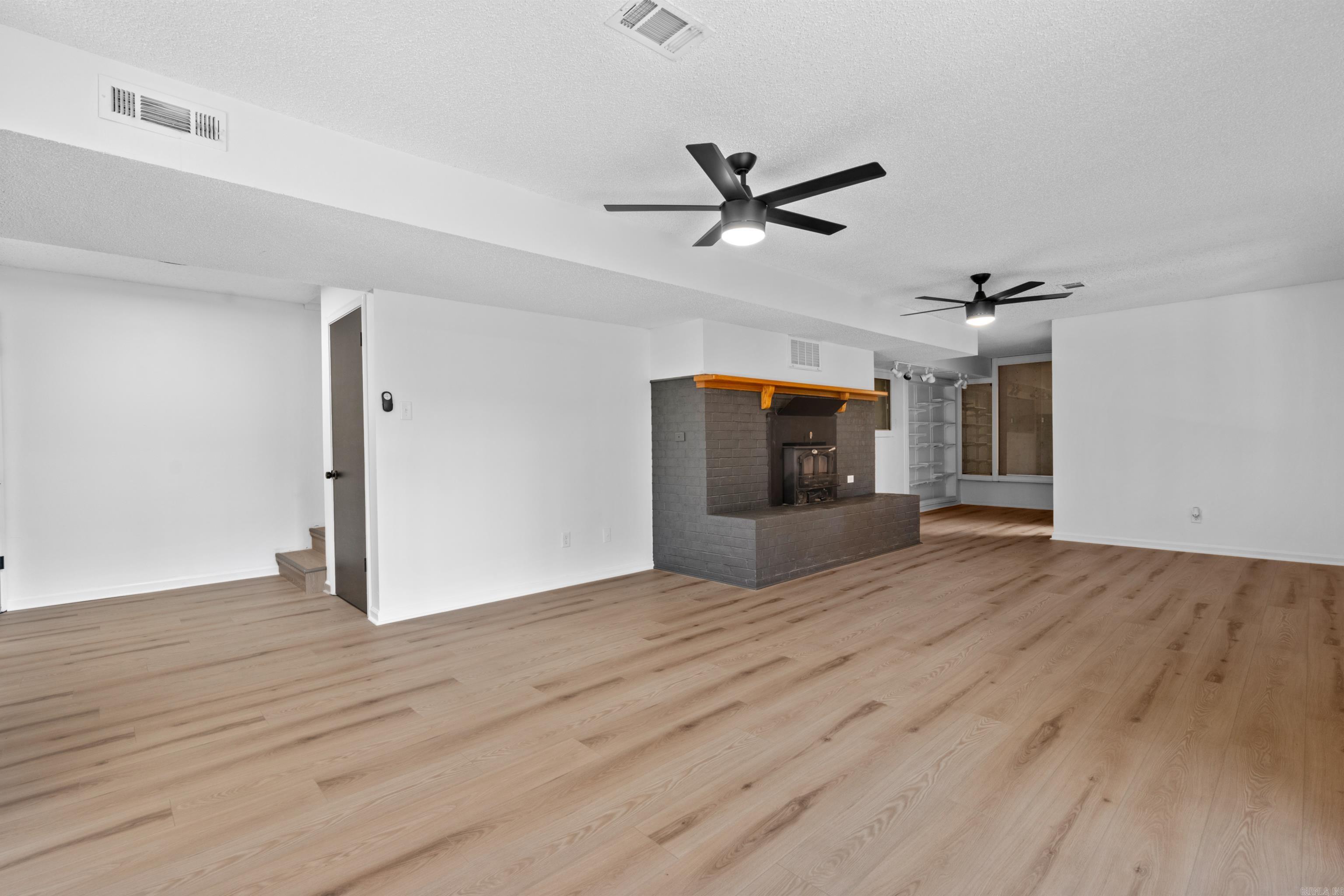 12 Alava  Hot Springs Village, AR