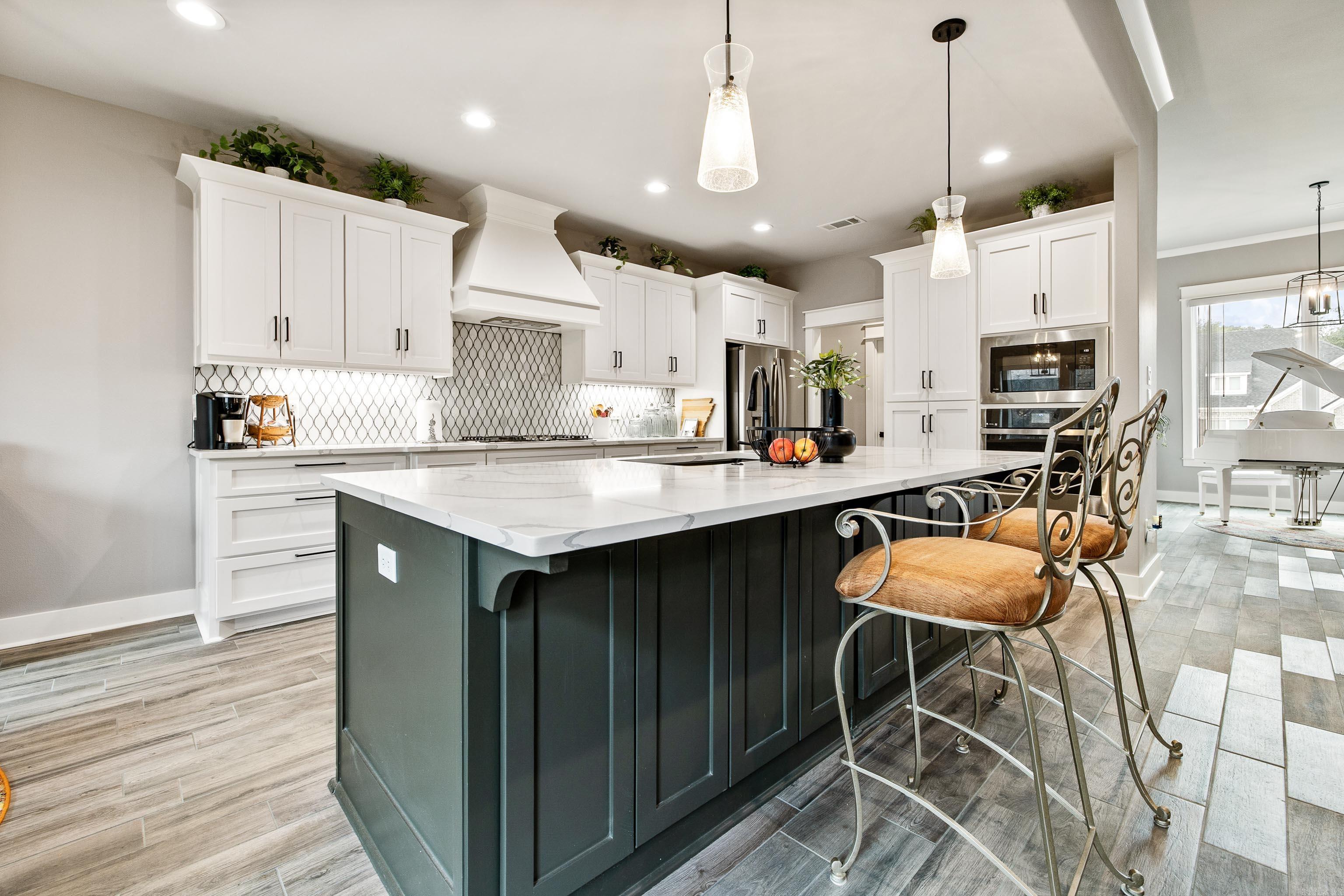 2508 Hurricane Gardens Drive Bryant, AR 72022