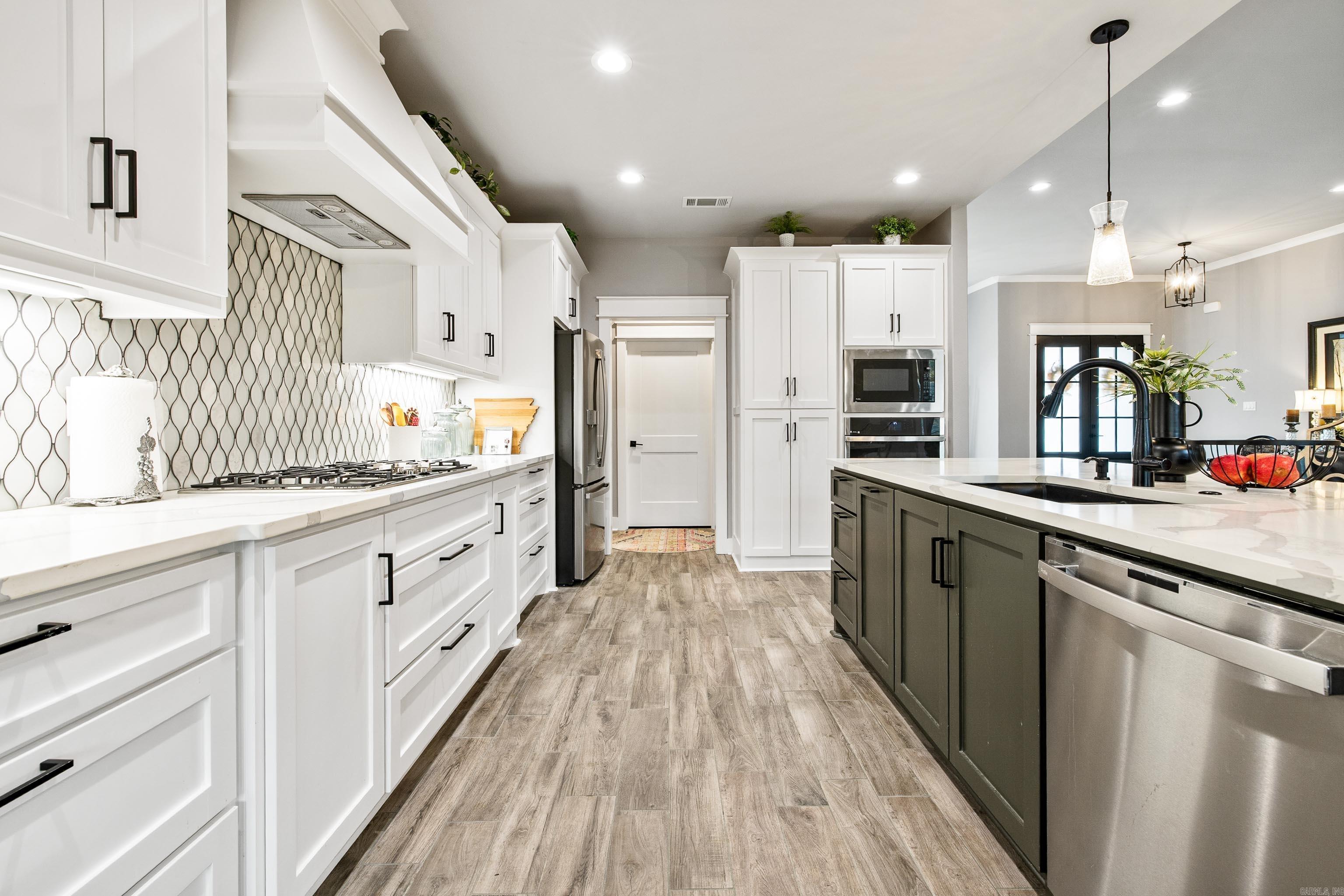 2508 Hurricane Gardens Drive Bryant, AR 72022