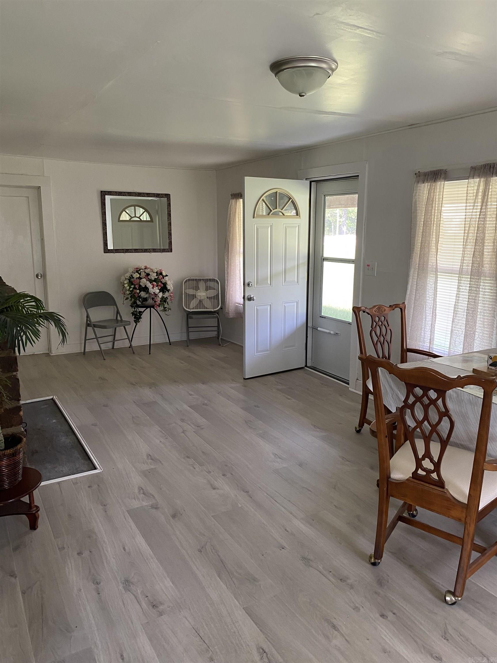 2210 Missouri Ave  Mena, AR