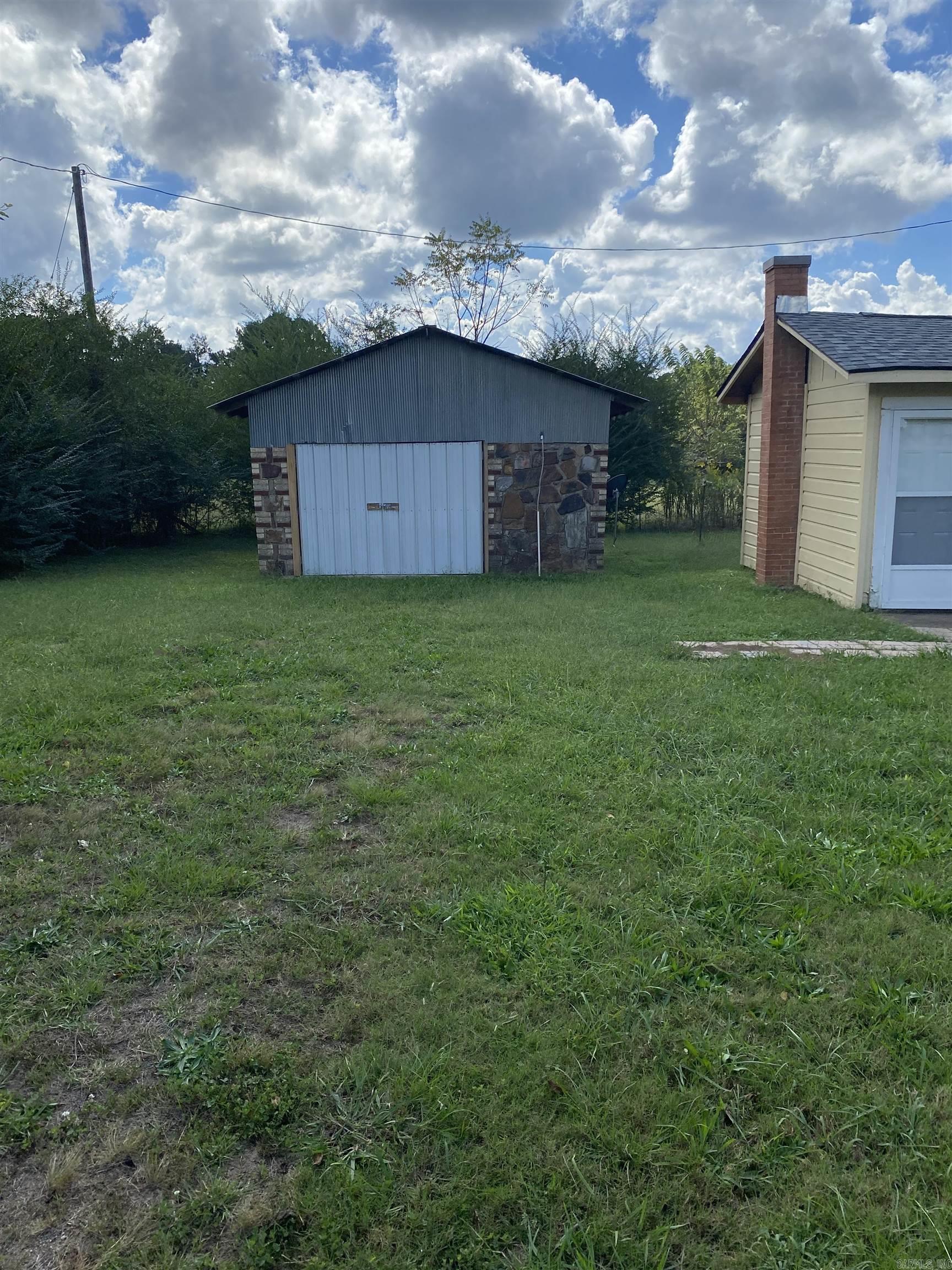 2210 Missouri Ave  Mena, AR