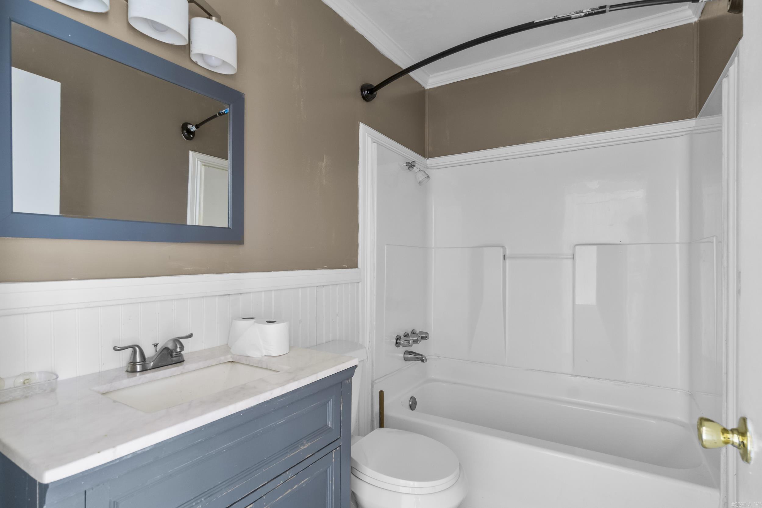 60 Oakview  North Little Rock, AR