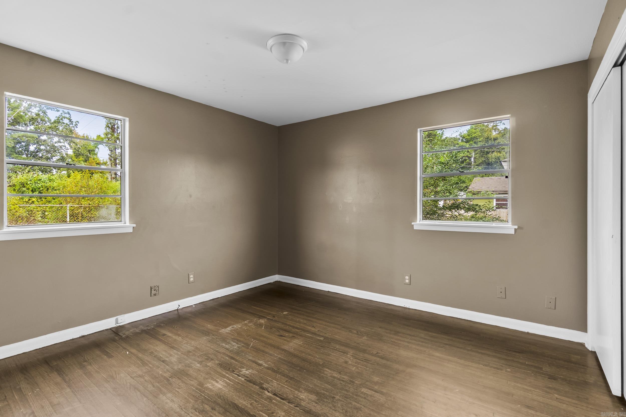 60 Oakview  North Little Rock, AR