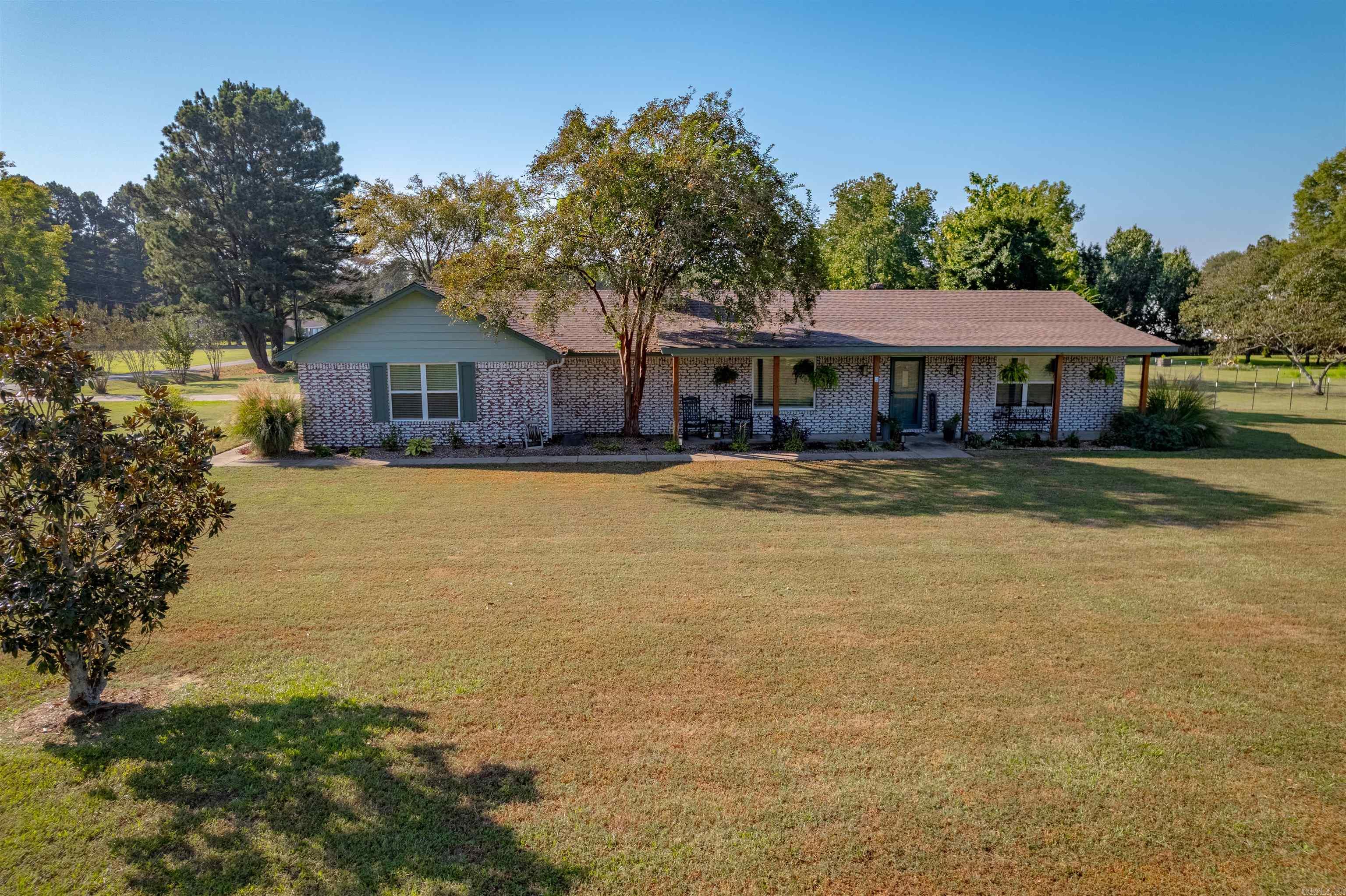 2  Elcan  Cabot, AR