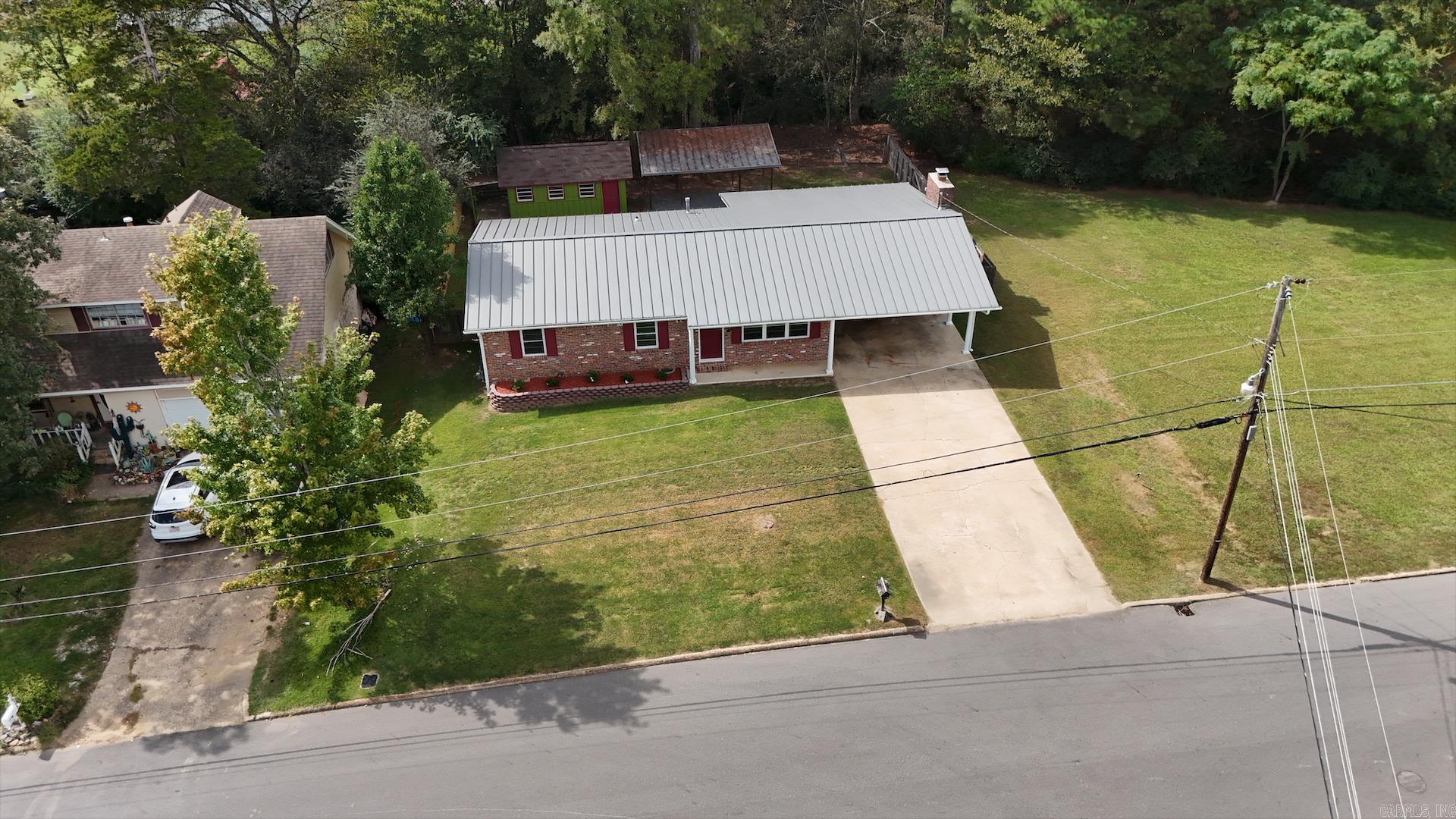 217 Cedarwood Drive Hot Springs, AR 71901