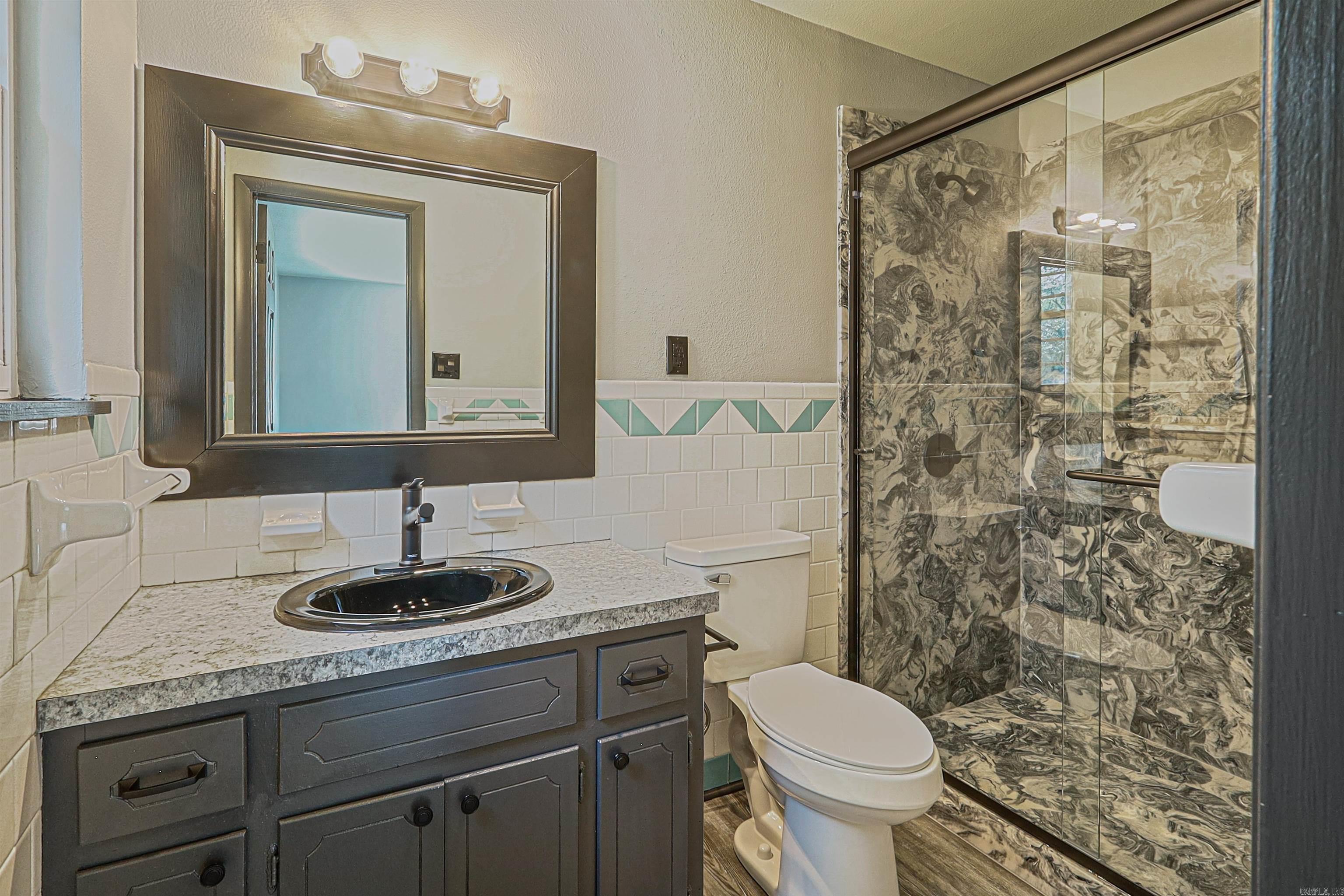 217 Cedarwood Drive Hot Springs, AR 71901