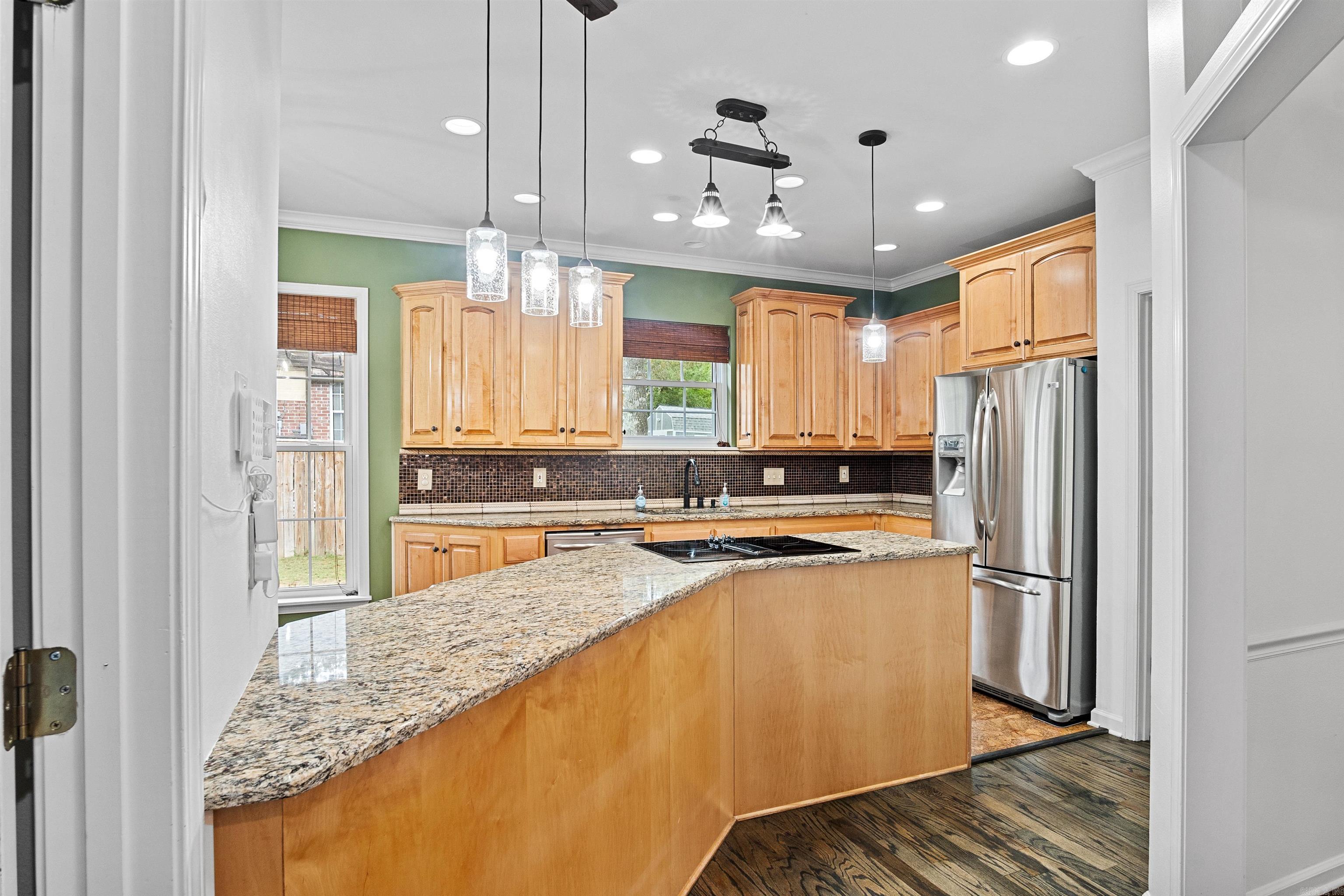 138 Birchwood Cir  Cabot, AR