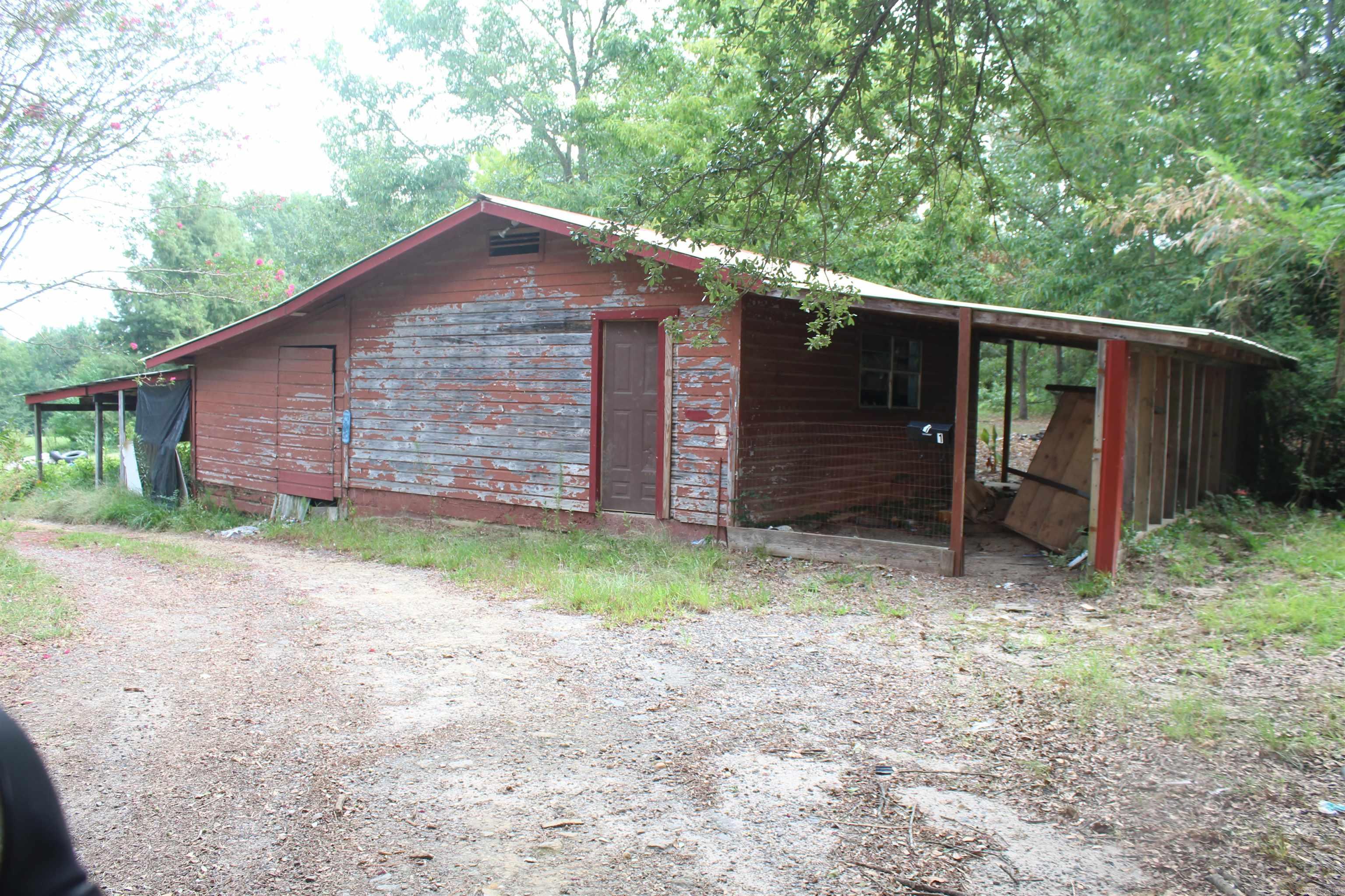 3296 hwy 278 E  Hope, AR