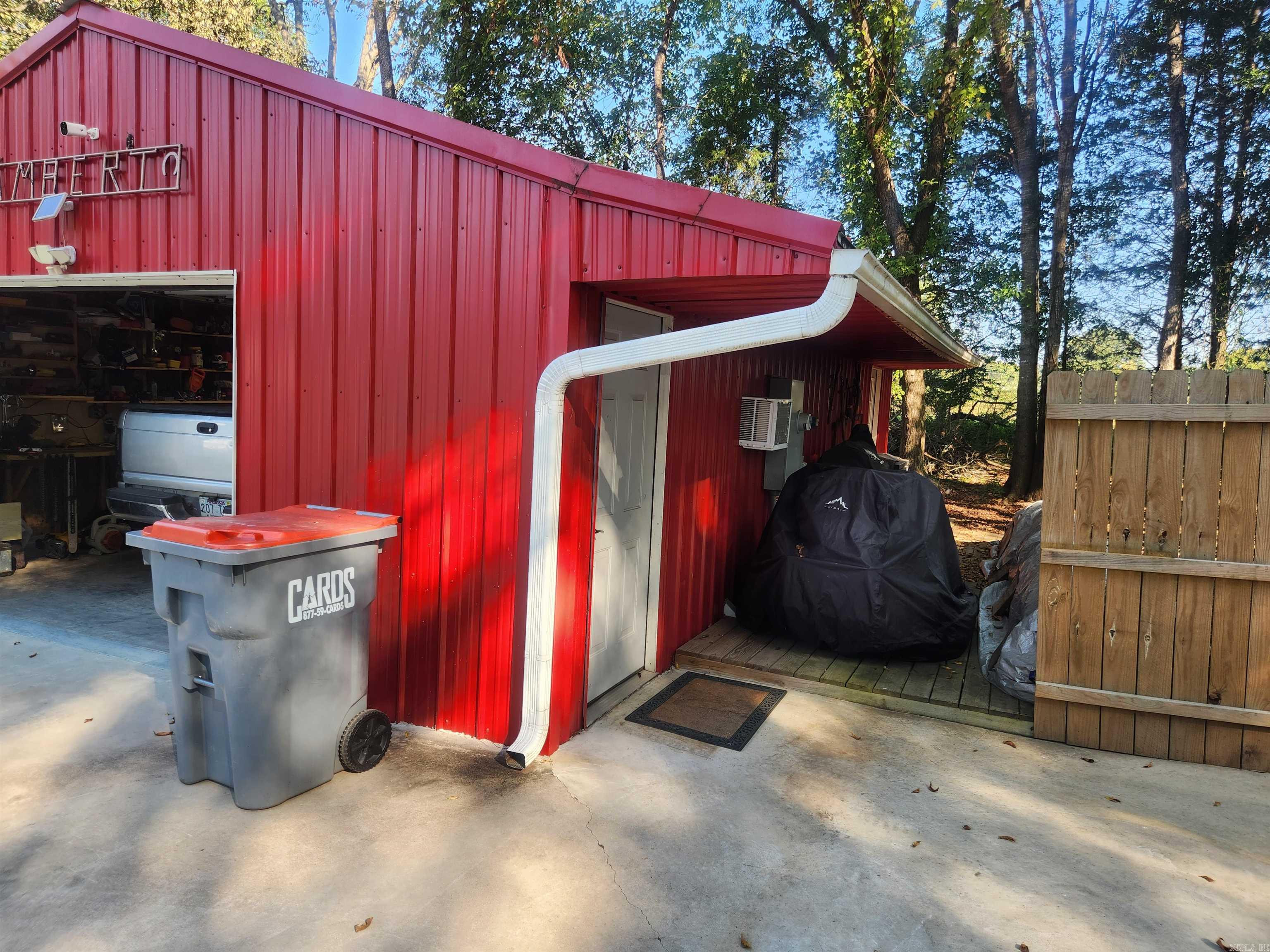 110 E Walker  Ozark, AR