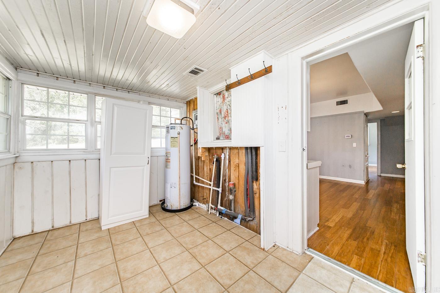 236 Polk Road 165 Mena, AR 71960