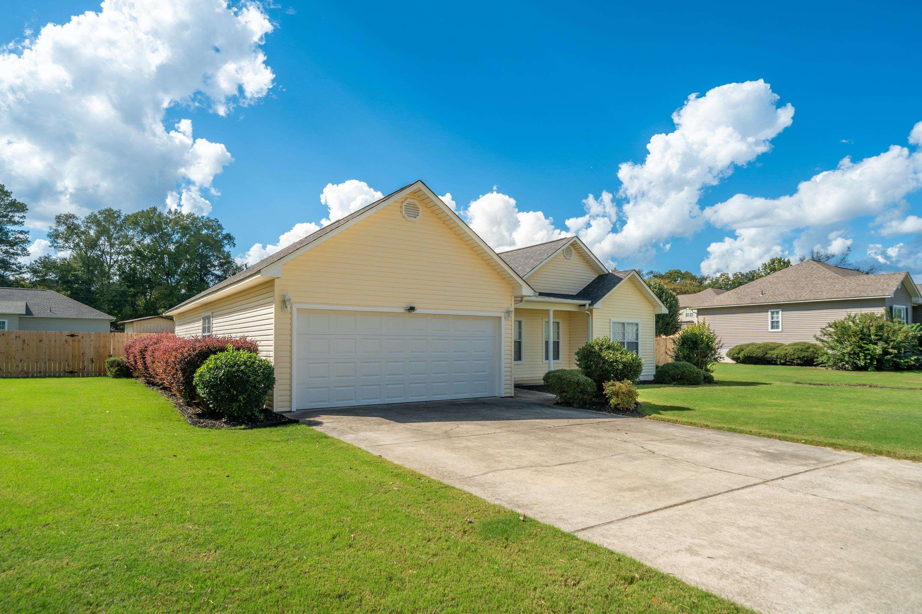 105 Wyatt Cove  Hot Springs, AR