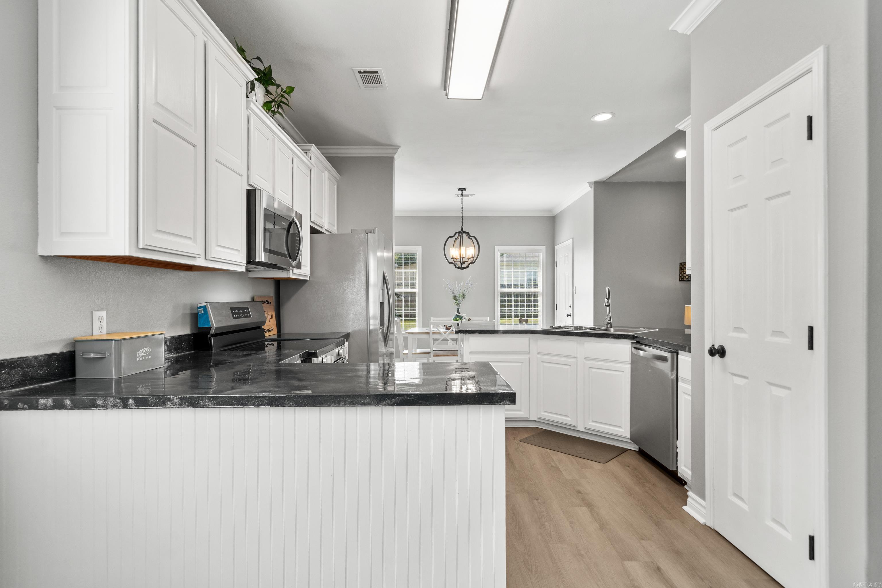 105 Wyatt Cove  Hot Springs, AR