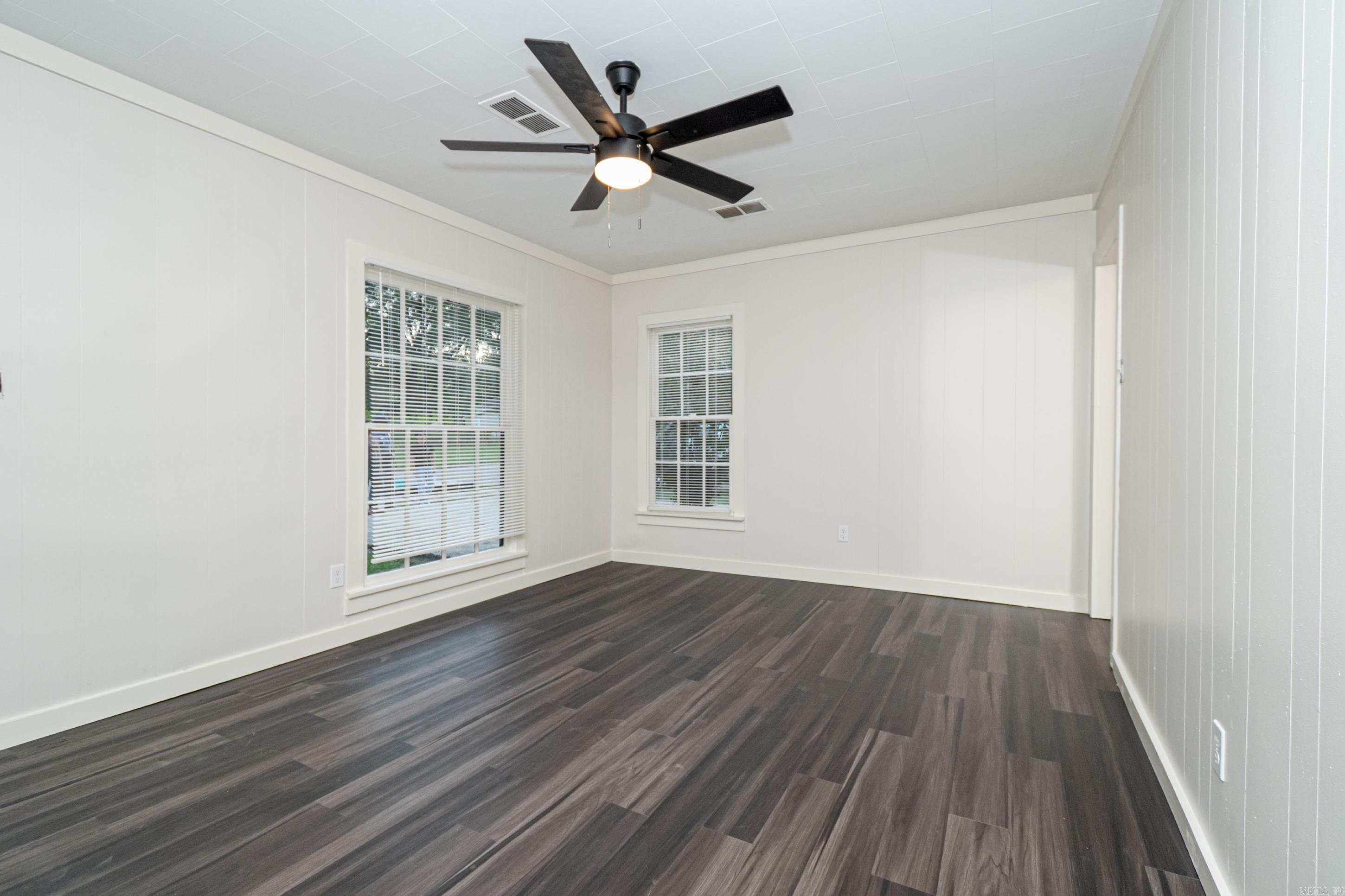 416 S Parkway Drive El Dorado, AR 71730