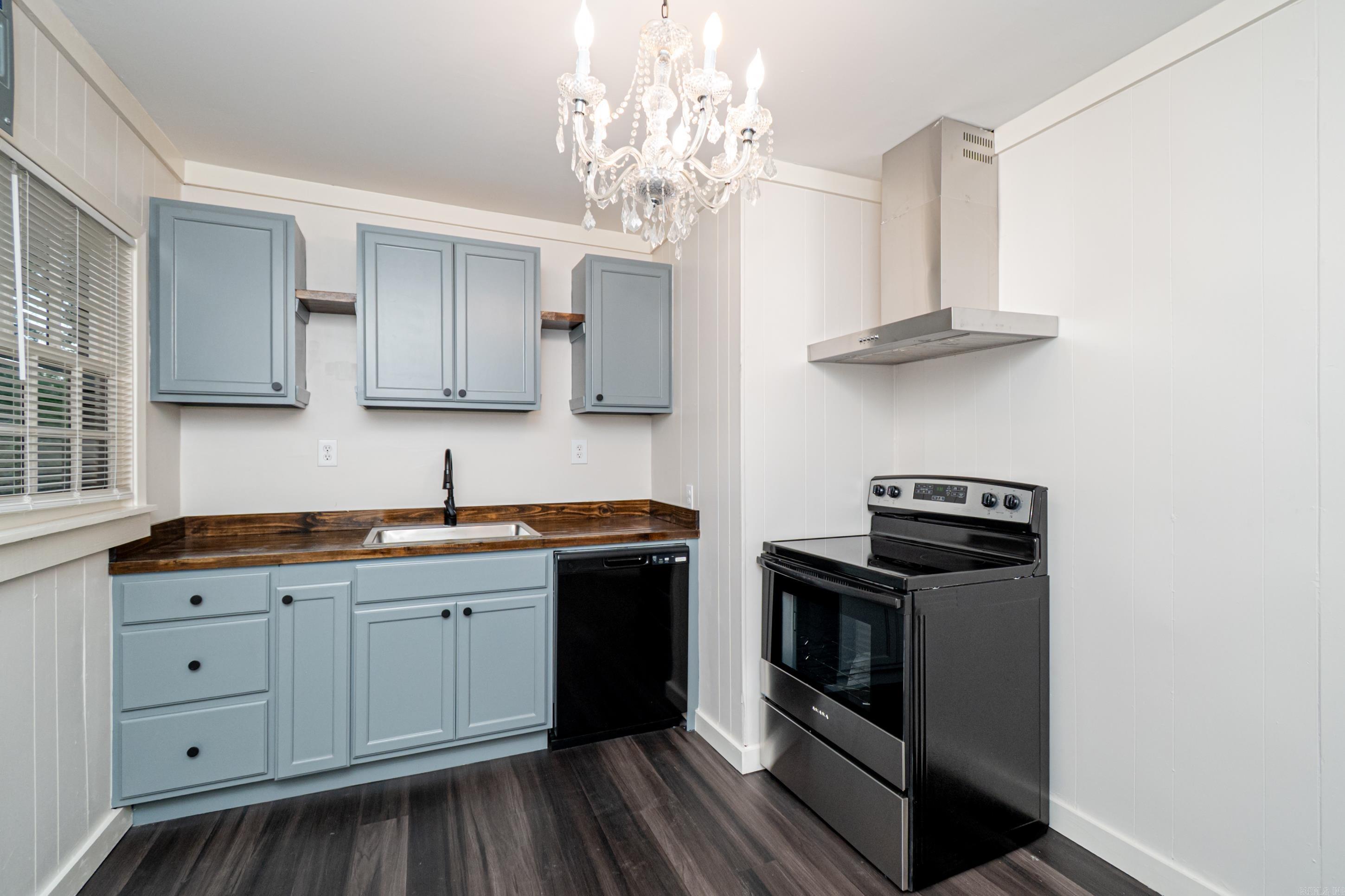 416 S Parkway Drive El Dorado, AR 71730